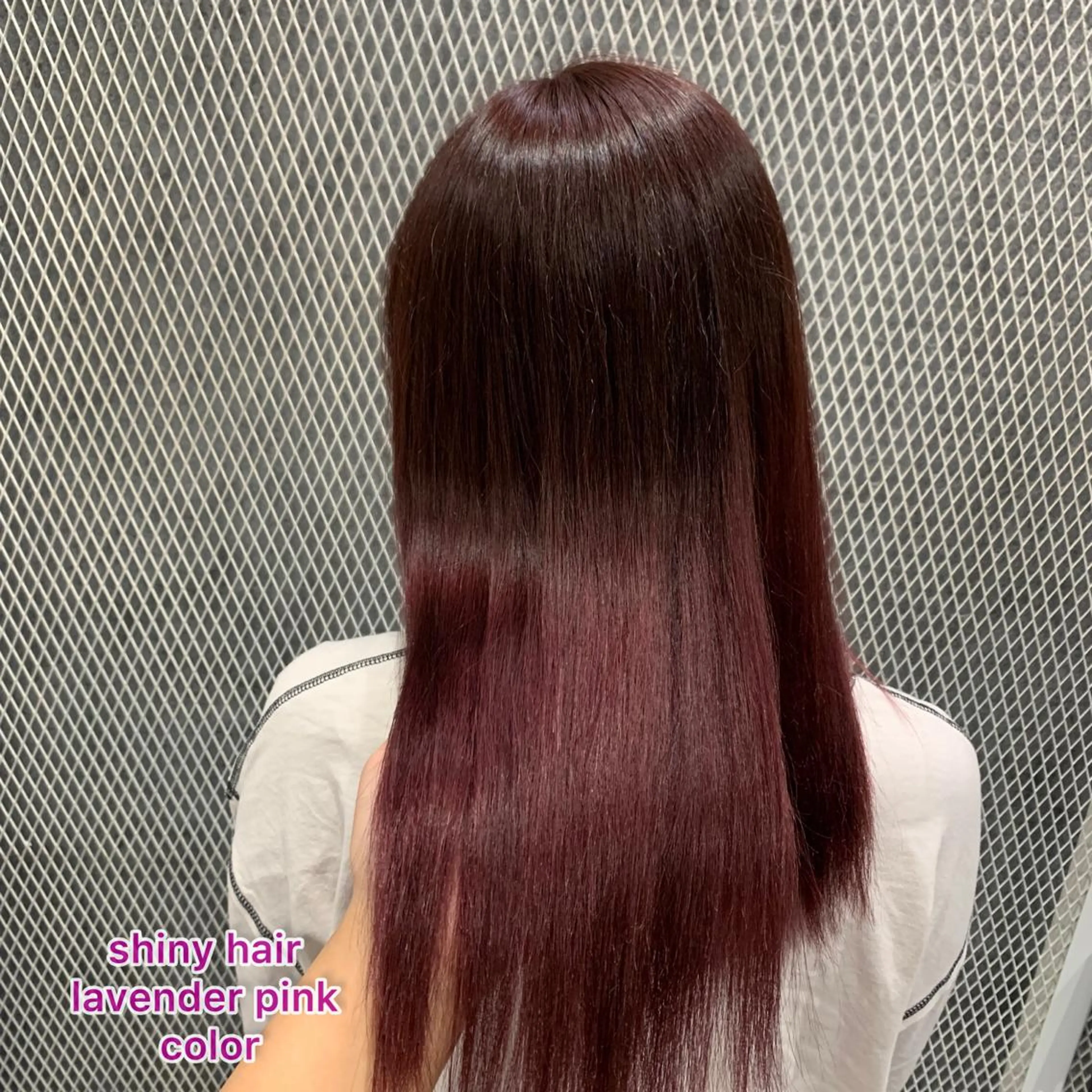 ロング カラー カット ヘアカラー トリートメント 上田 紗也のヘアスタイル