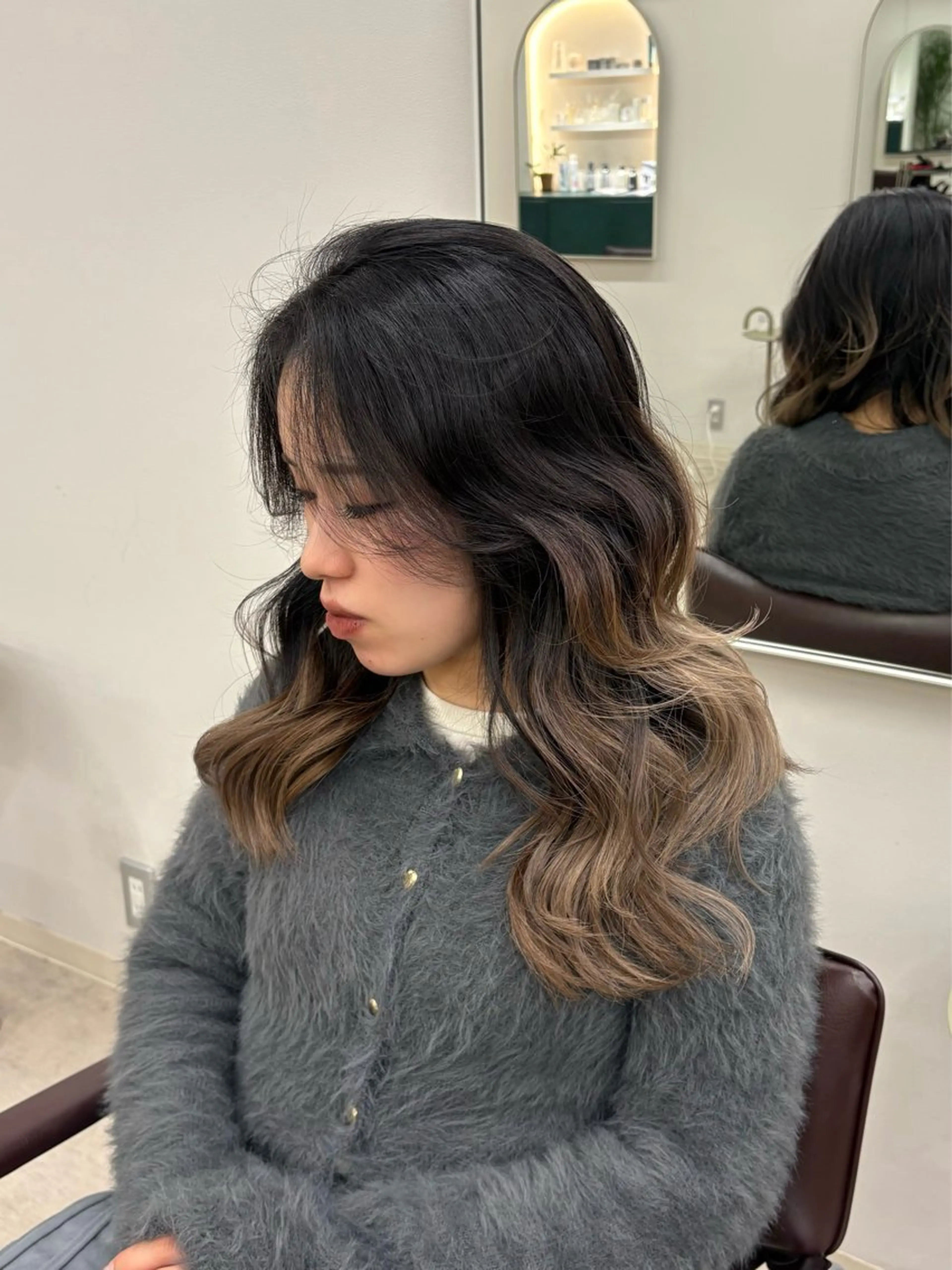 セミロング カラー バレイヤージュ グラデーションカラー レイヤーカット カット ヘアカラー トリートメント 🦋レイヤー職人 猪瀬玲奈🦋のヘアスタイル