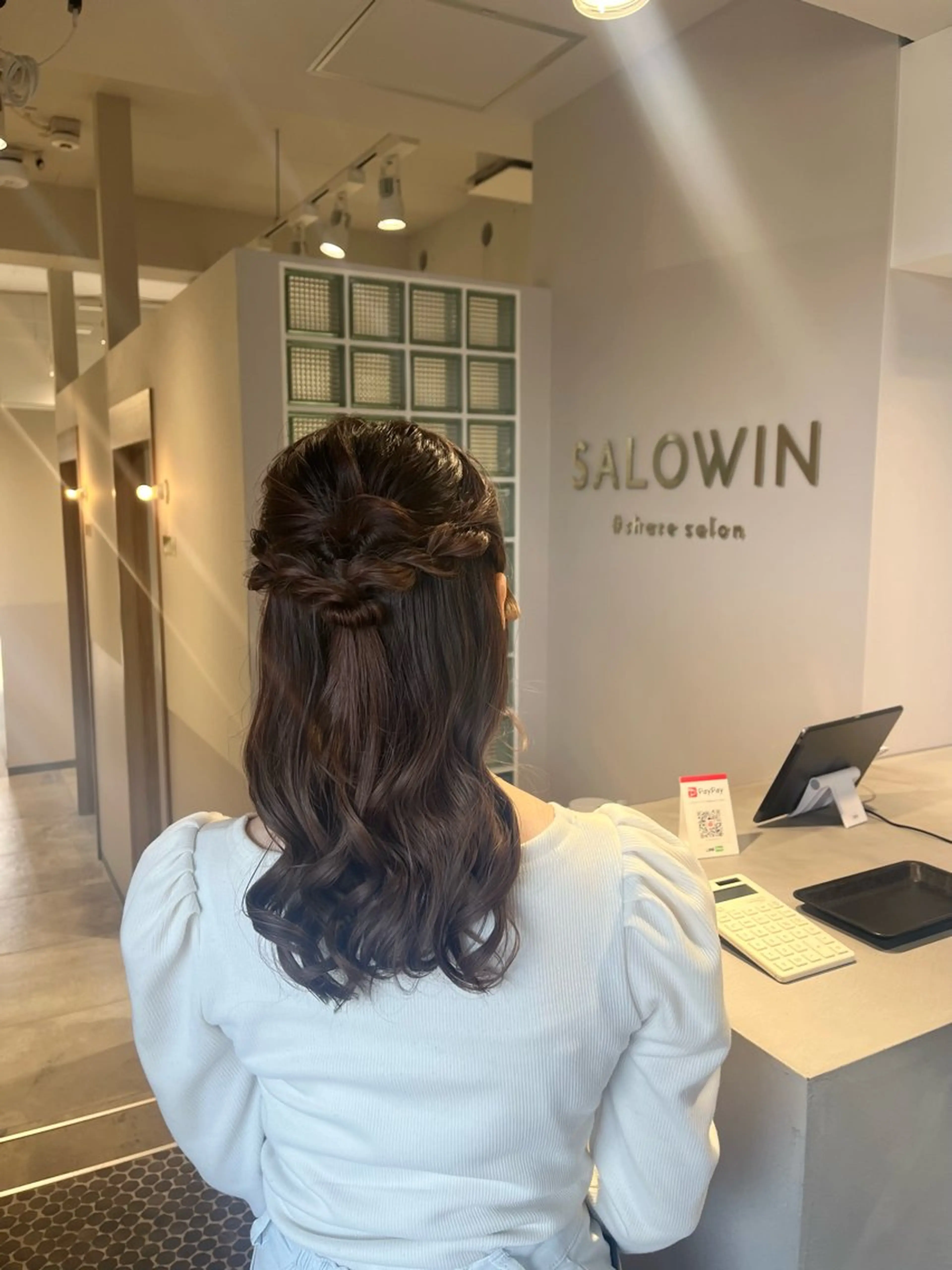 ミディアム ヘアセット SALOWIN大宮crest所属・透明感カラー/レイ ヤー🌻/rioのヘアスタイル
