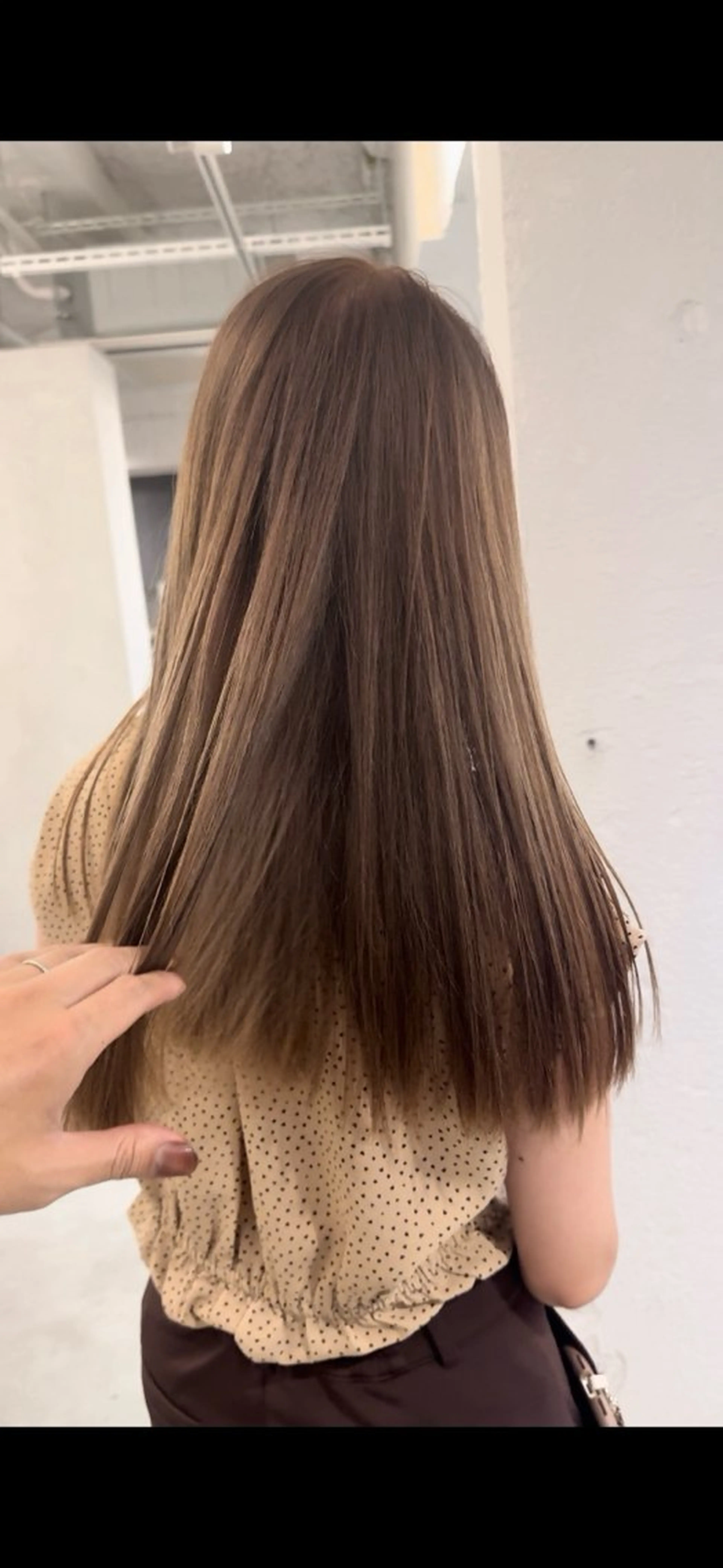 セミロング カット ヘアカラー トリートメント foto所属・🔹BLUET🔹/ 代表 / 荒井史行のヘアスタイル