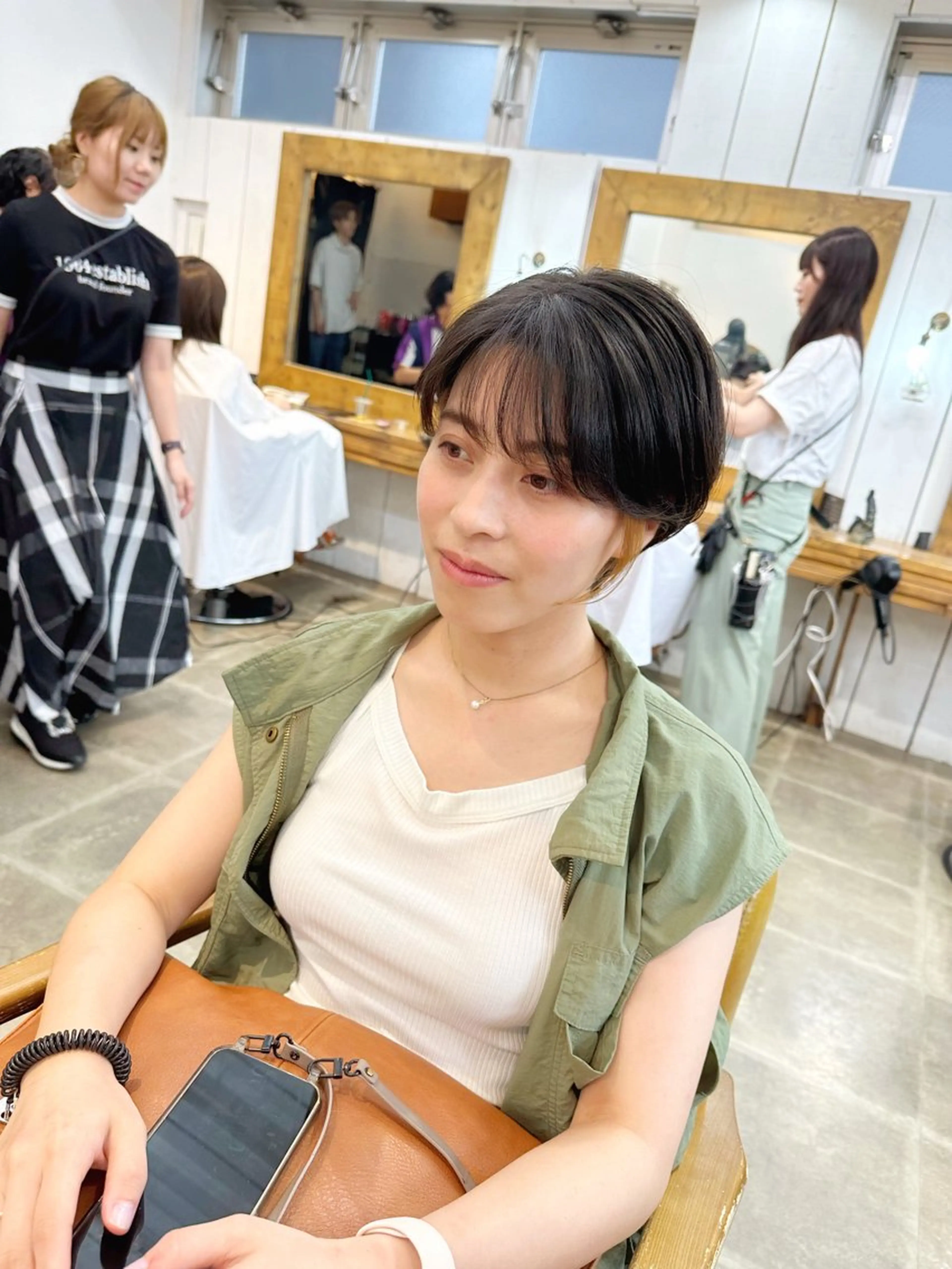 ショート カラー 透明感カラー カット ヘアカラー トリートメント newline銀座所属・銀座ショート/ 大人ショート/金子涼のヘアスタイル