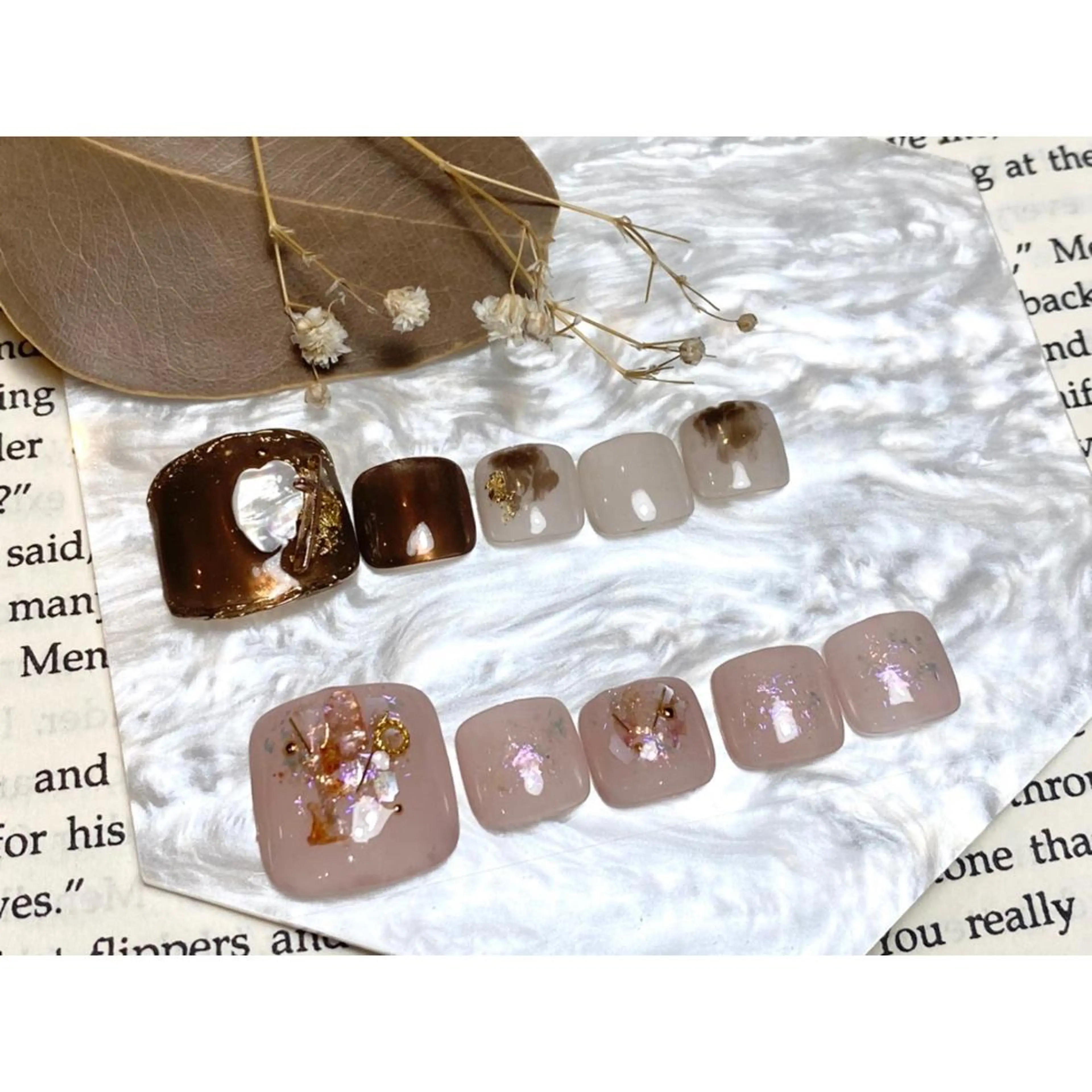 ネイル フットネイル nailsalon mur.のネイルデザイン