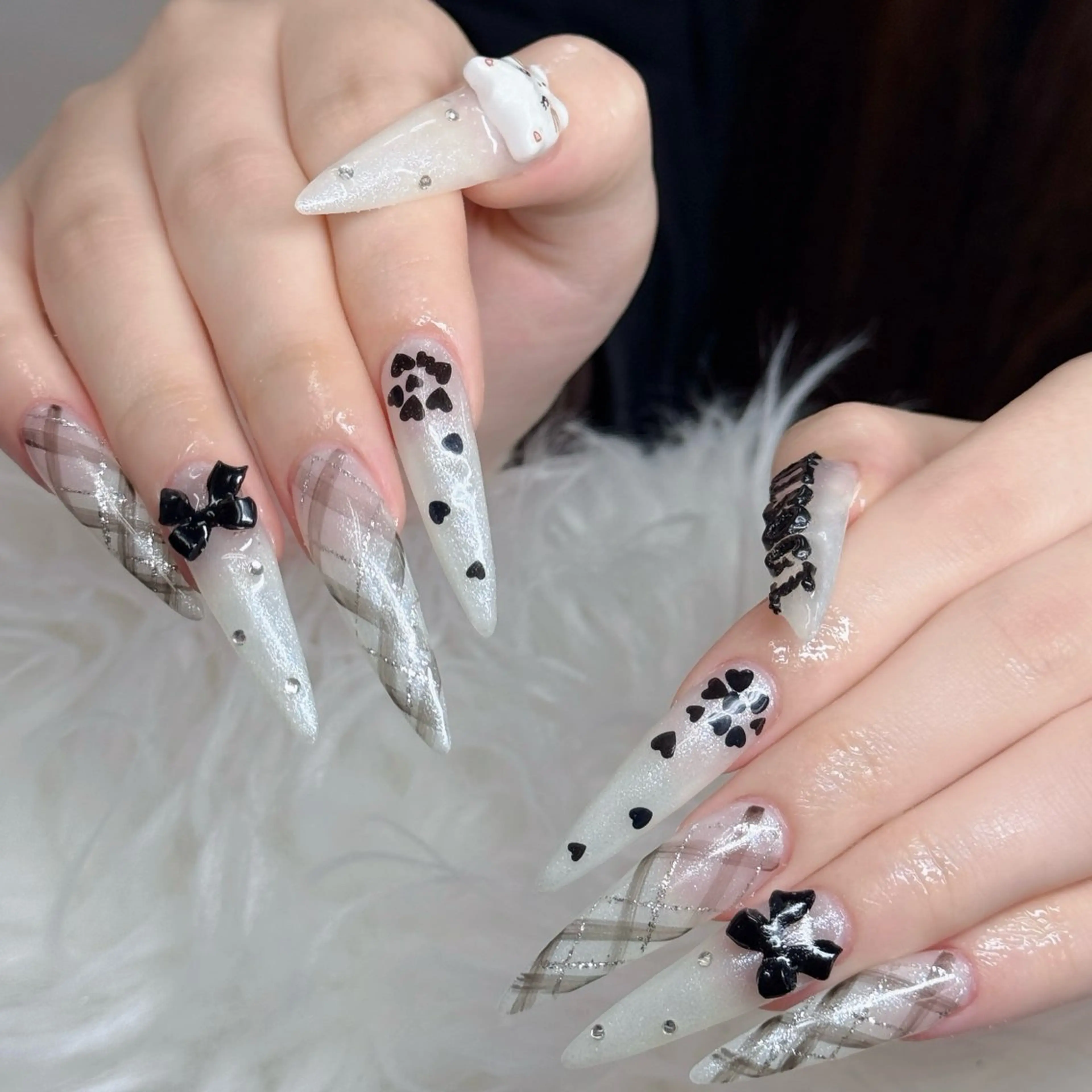 ネイル ロングネイル マグネットネイル リボン 夏ネイル スーパーロングネイル Hani Nail Salonのネイルデザイン