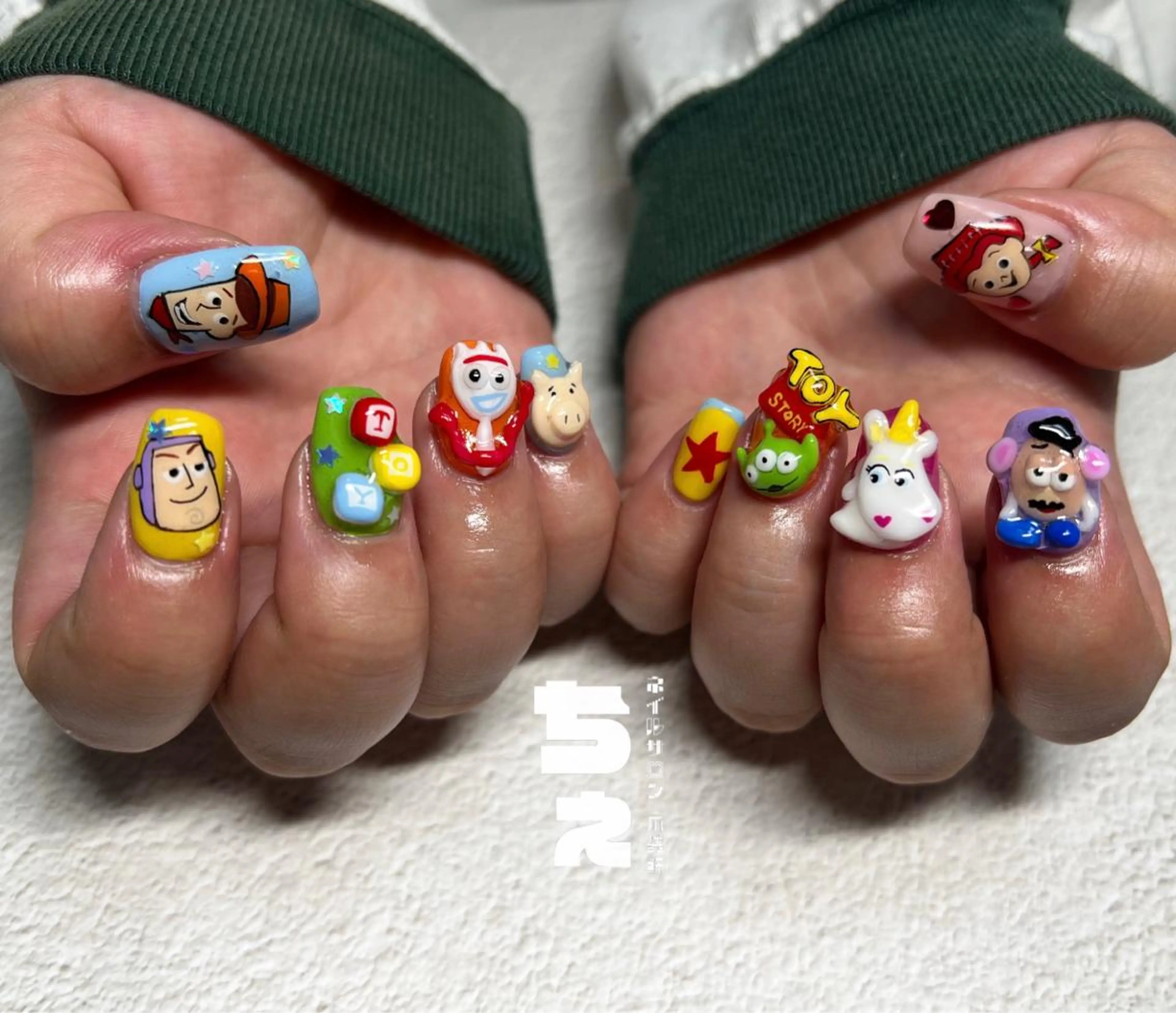 ネイル ハンドネイル nail salon CHEのネイルデザイン