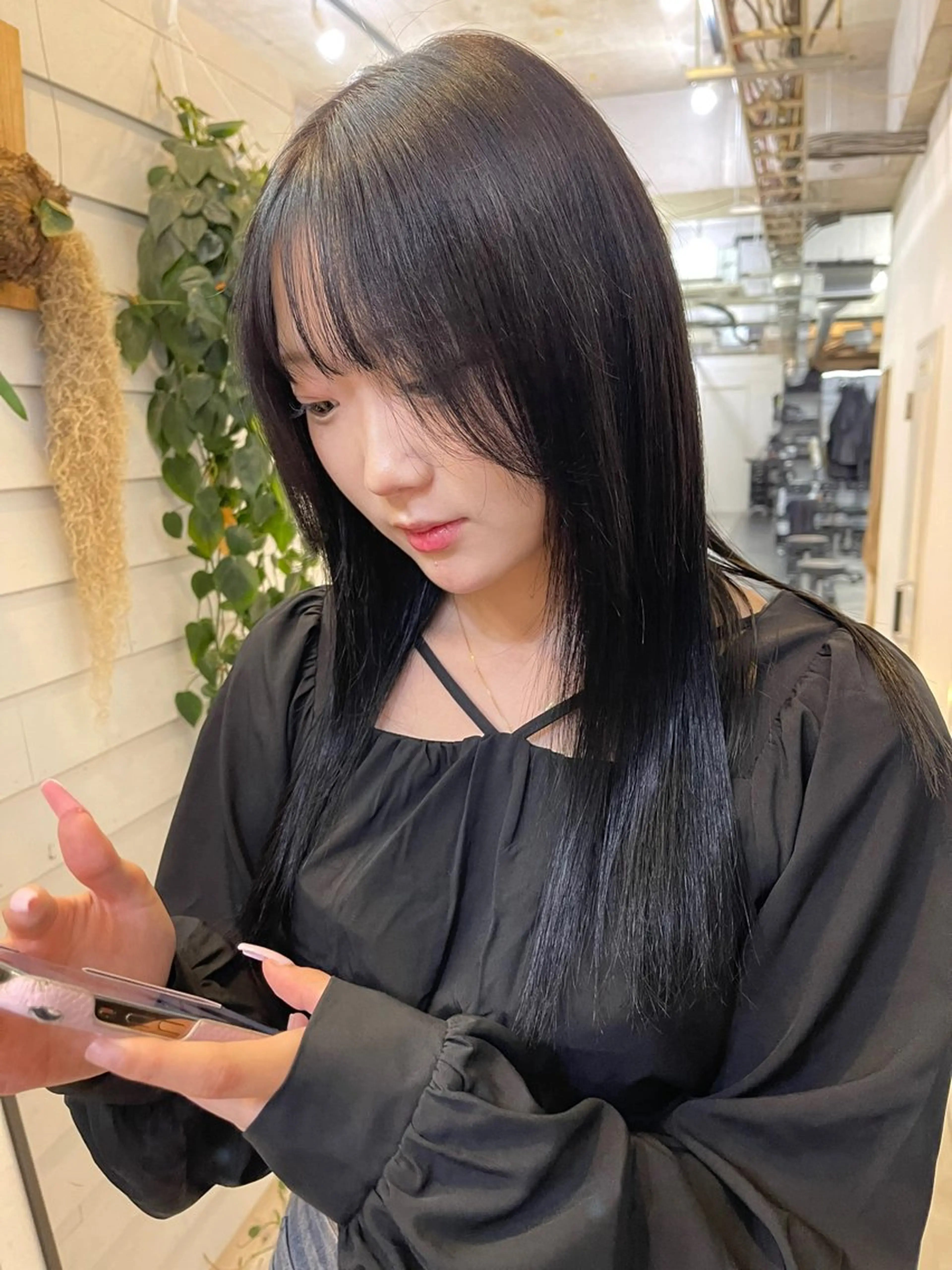 セミロング カラー ブリーチ ケアブリーチ デザインカラー ダブルカラー イヤリングカラー ヘアカラー トリートメント 宮崎　達也 ブリーチ／レイヤーのヘアスタイル