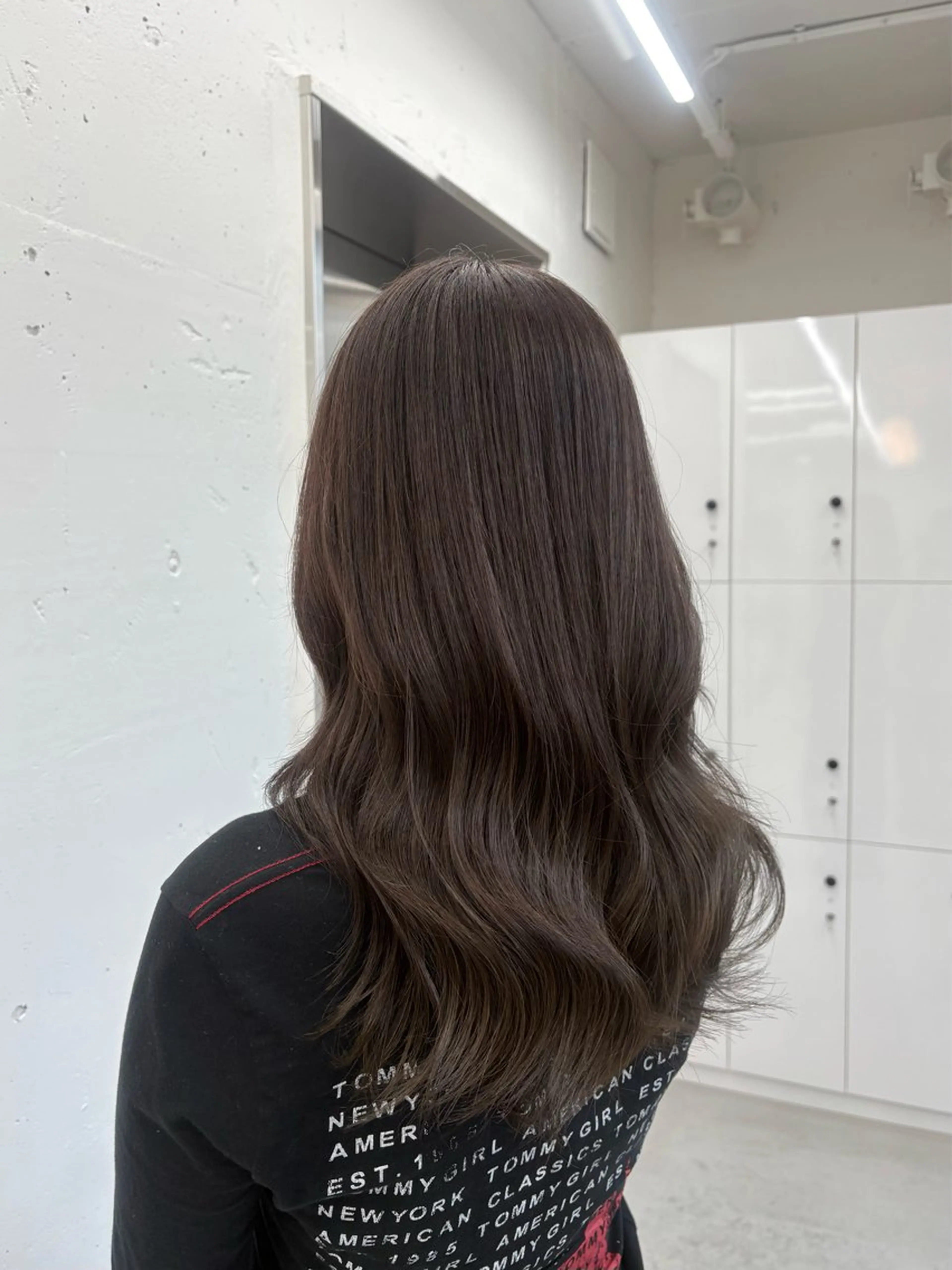 ロング カラー ベージュカラー 透明感カラー オリーブベージュ ヘアカラー トリートメント 🌟ゆりあ🌟 JILLSTUDIOのヘアスタイル