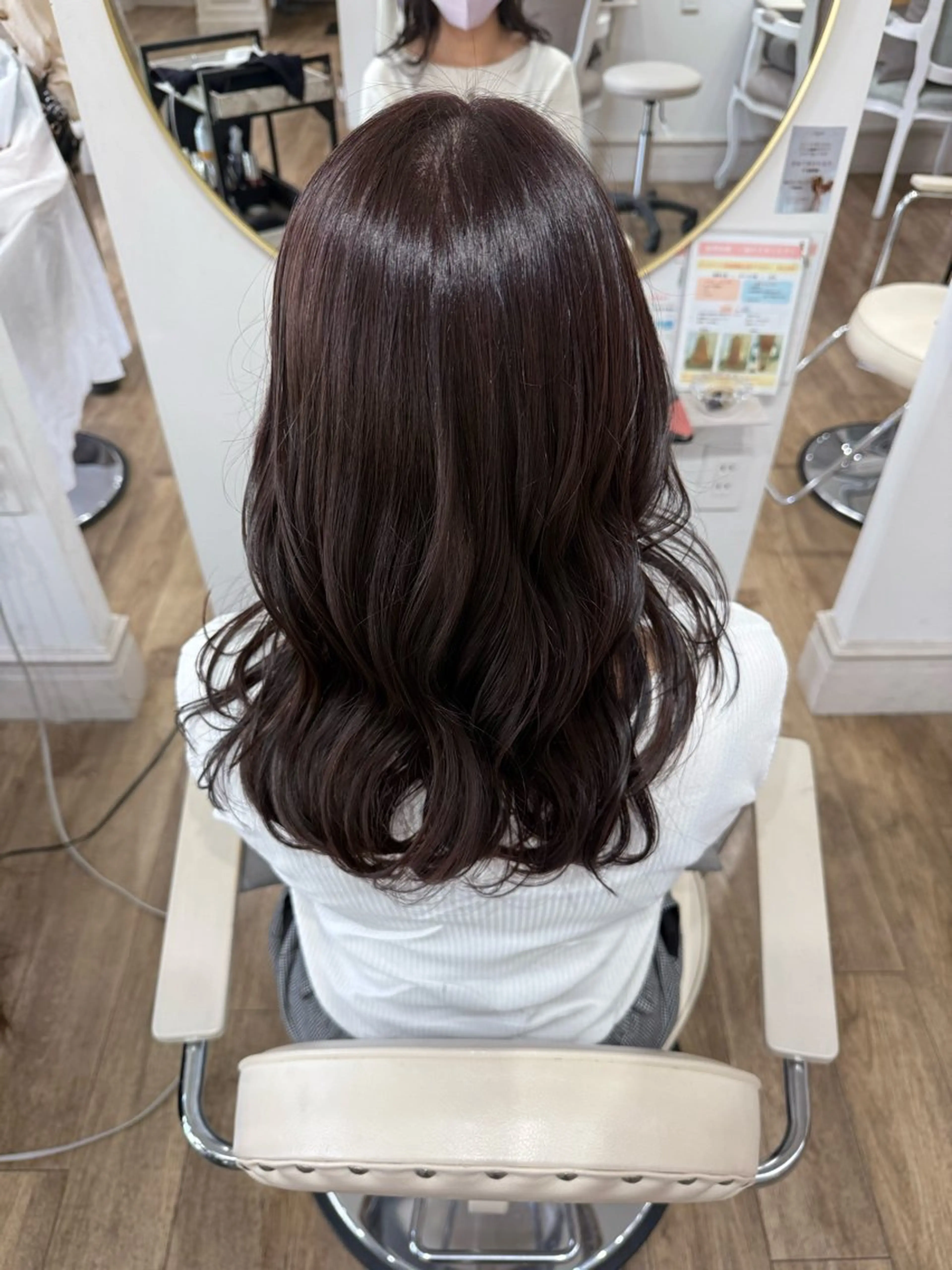 ロング カラー ラベンダーカラー 伊賀上 璃亜のヘアスタイル