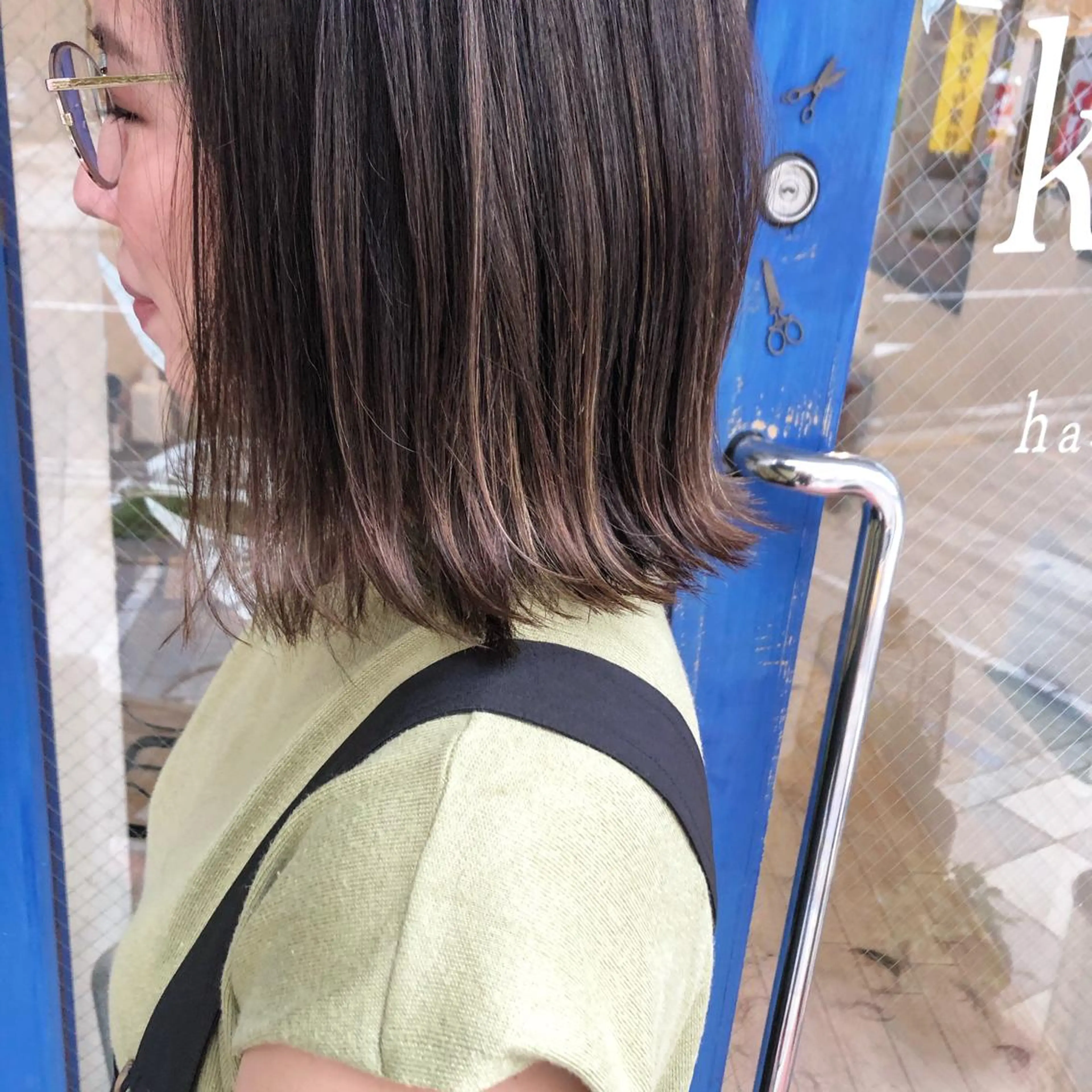 ミディアム カラー ヘアアレンジ グレージュ ハイライトカラー ハイライト 髪の悩みを解決！ 那須達敦のヘアスタイル
