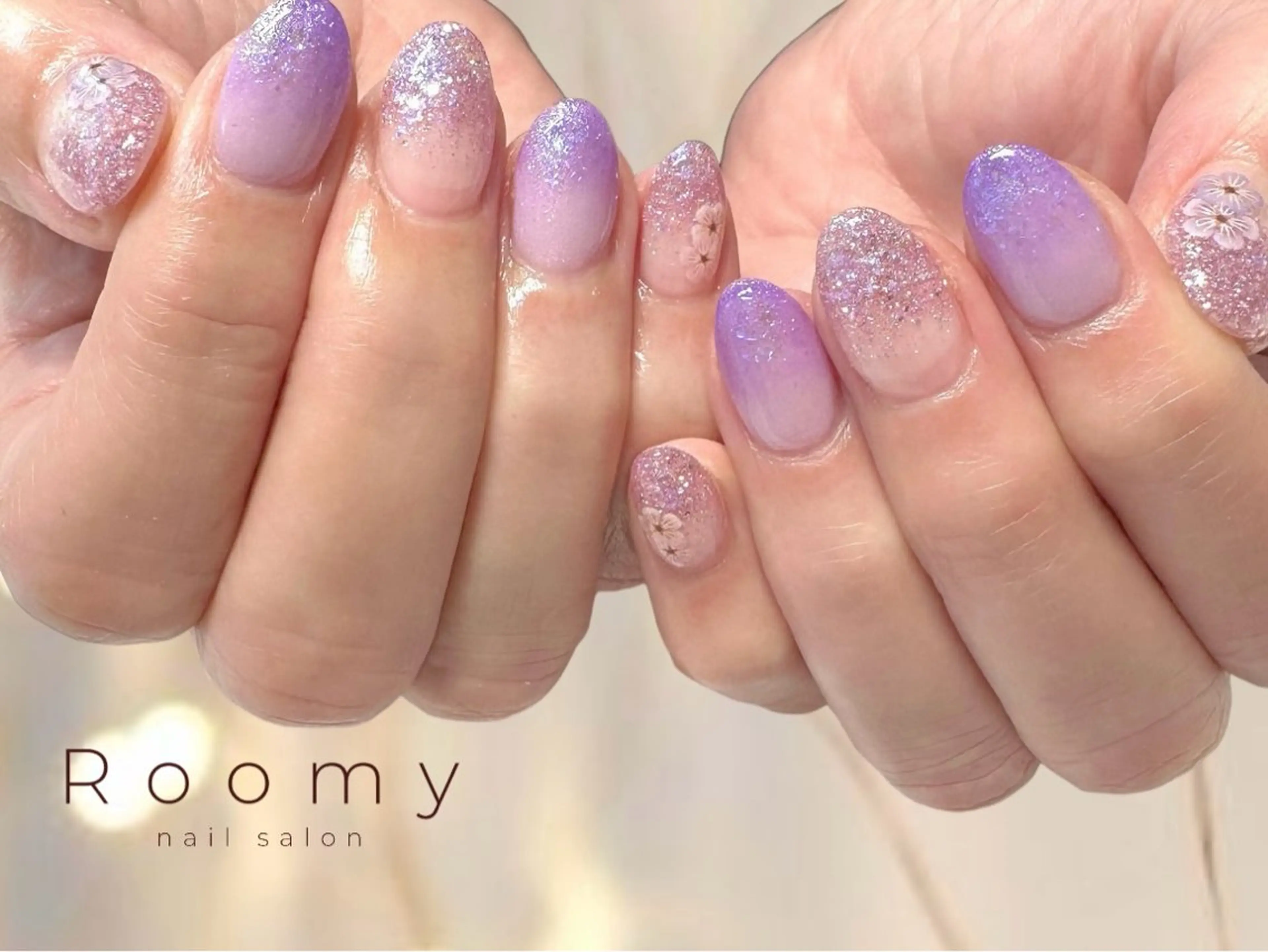 ネイル フレンチネイル ジェルネイル グラデーション ラメ(グリッター) マグネットネイル ハンドネイル nail salon Roomy 竹ノ塚所属・nail salon Roomy 竹ノ塚のネイルデザイン