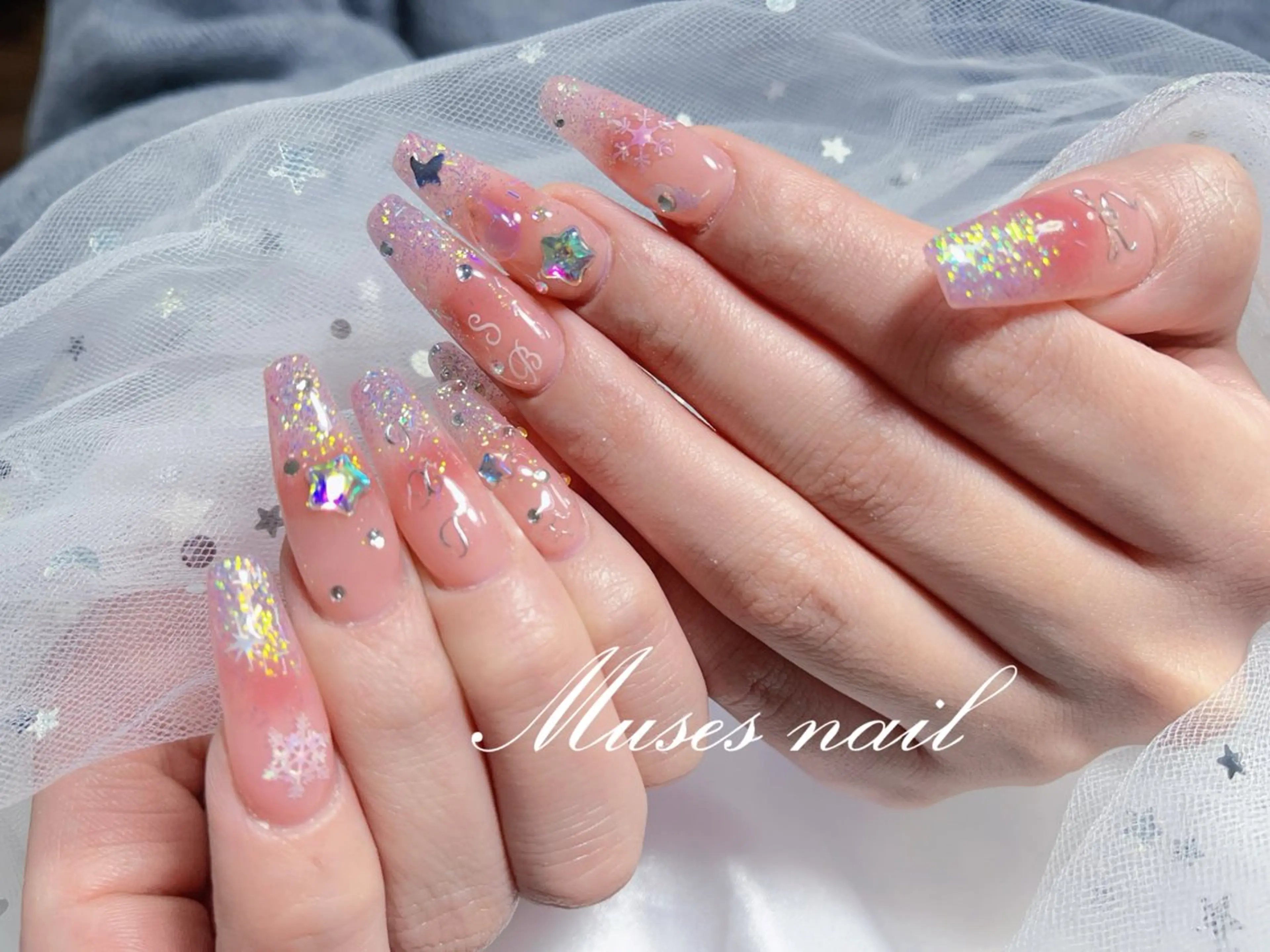 ネイル MUSES  NAIL  SALON所属・MUSES ネイルのネイルデザイン