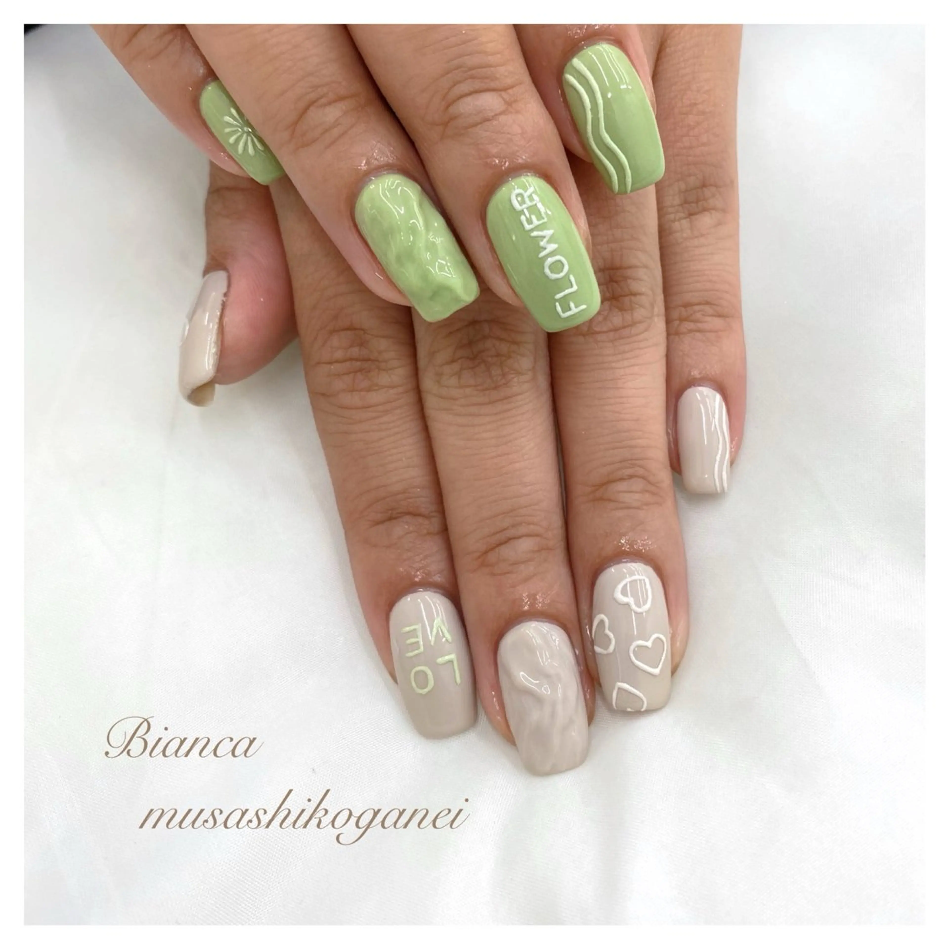 ネイル ハンドネイル Bianca 武蔵小金井 しぎはらのネイルデザイン