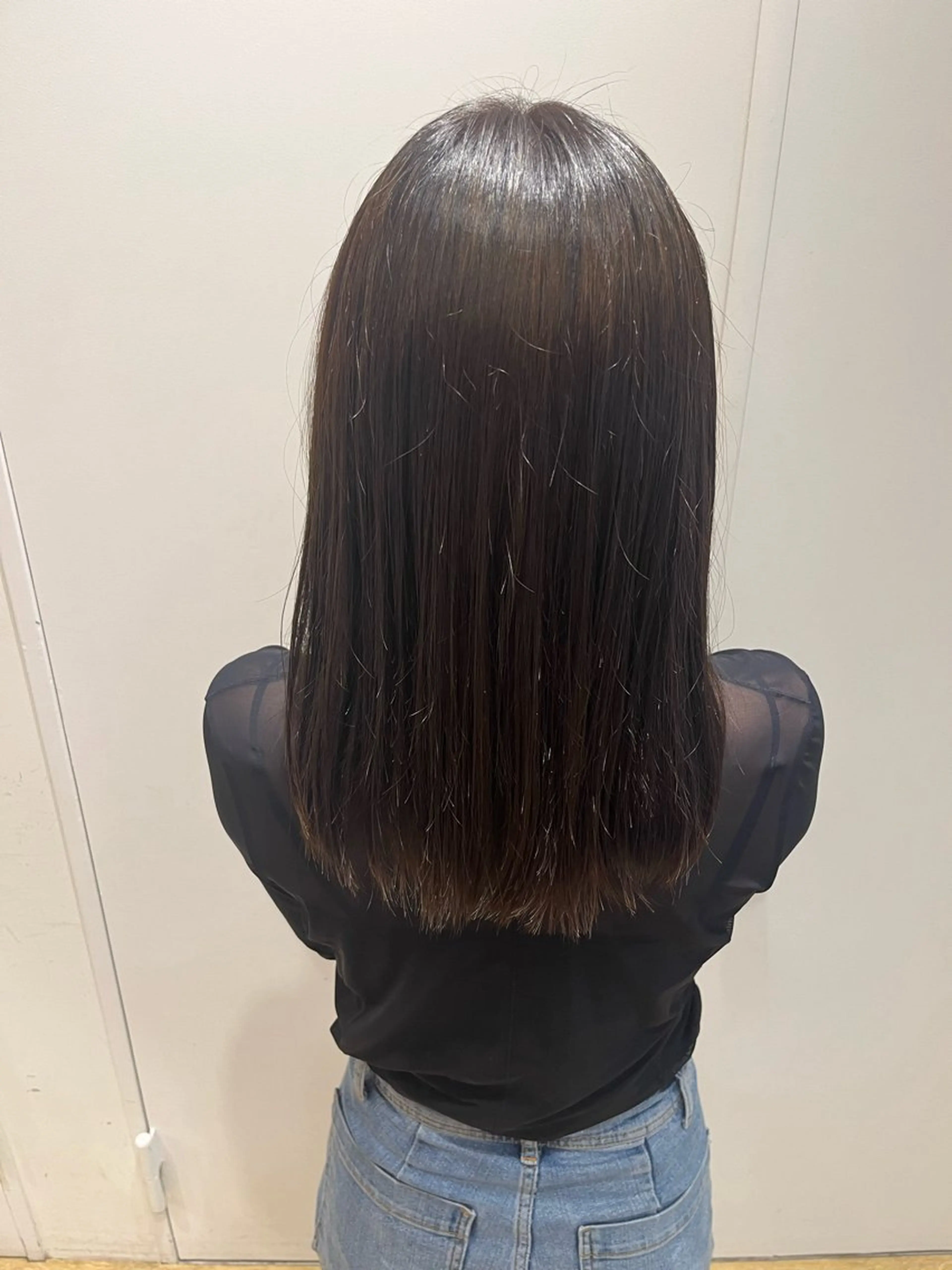 ミディアム カラー ブラウンカラー オリーブブラウン ヘアカラー トリートメント 吉松 大輝のヘアスタイル