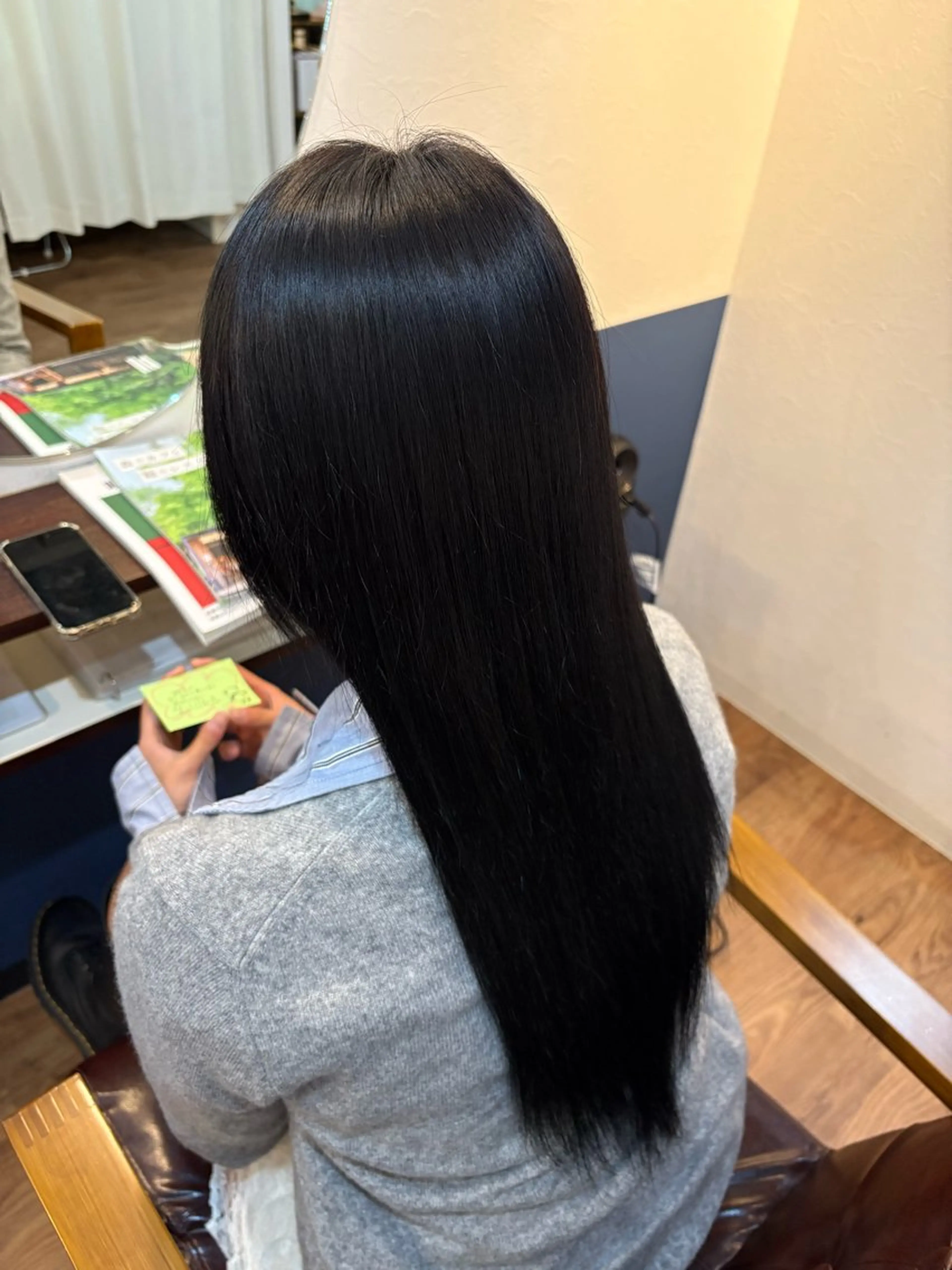 ロング 正留 来珠のヘアスタイル