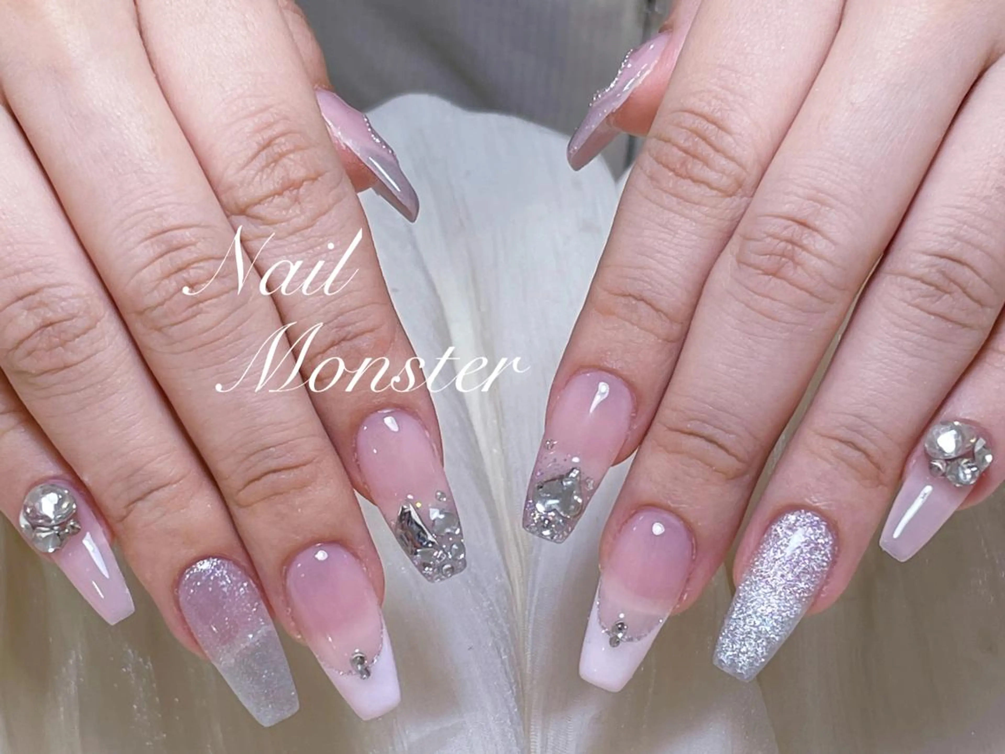 ネイル ハンドネイル NAIL MONSTERのネイルデザイン