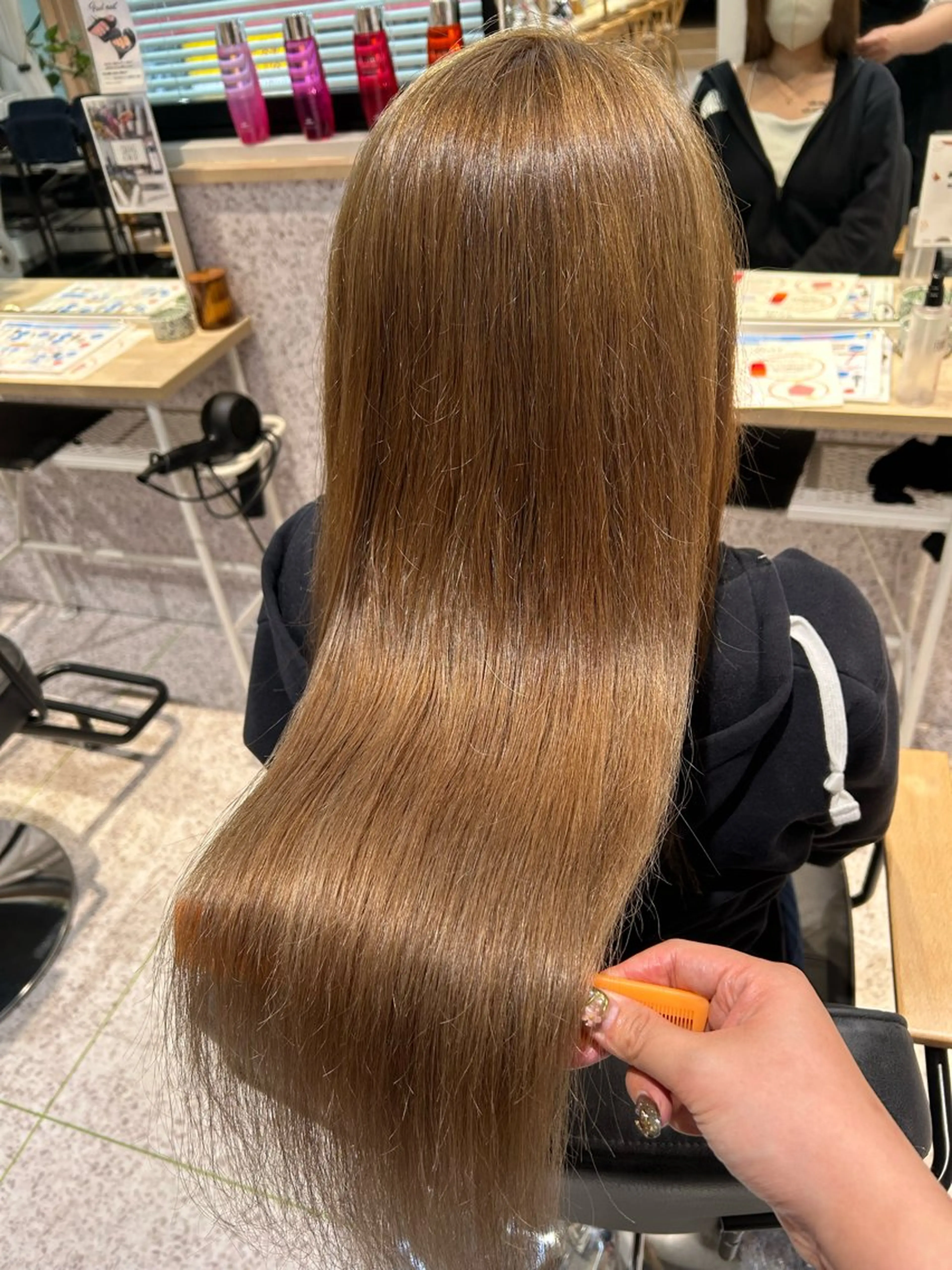 カラー ♡ハイトーン★ ネイル/しの♡のヘアスタイル