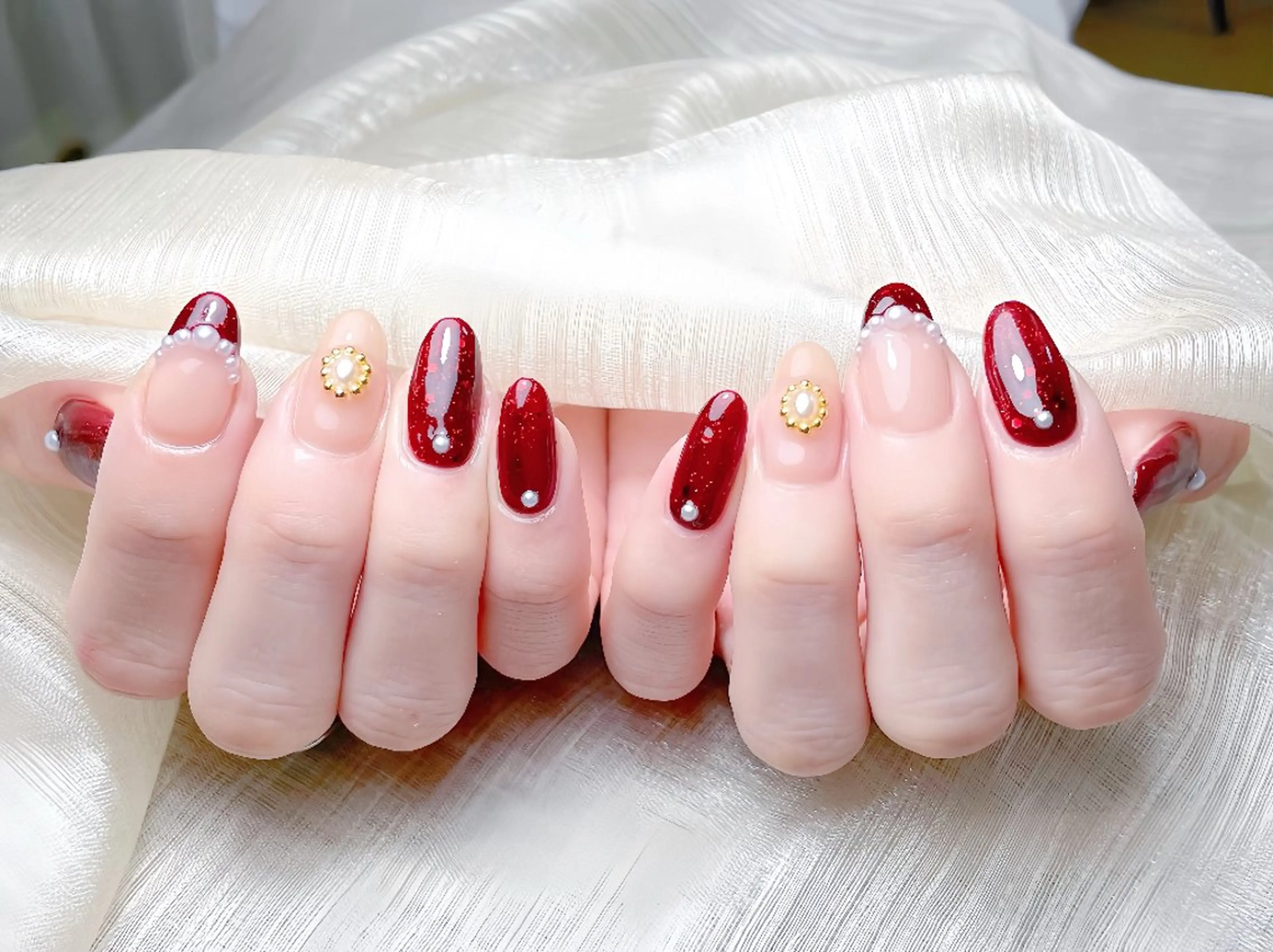 ネイル 長さ出し フレンチネイル グラデーション マグネットネイル マグネットフレンチ ハンドネイル ハンドケア るか 池袋のネイルデザイン