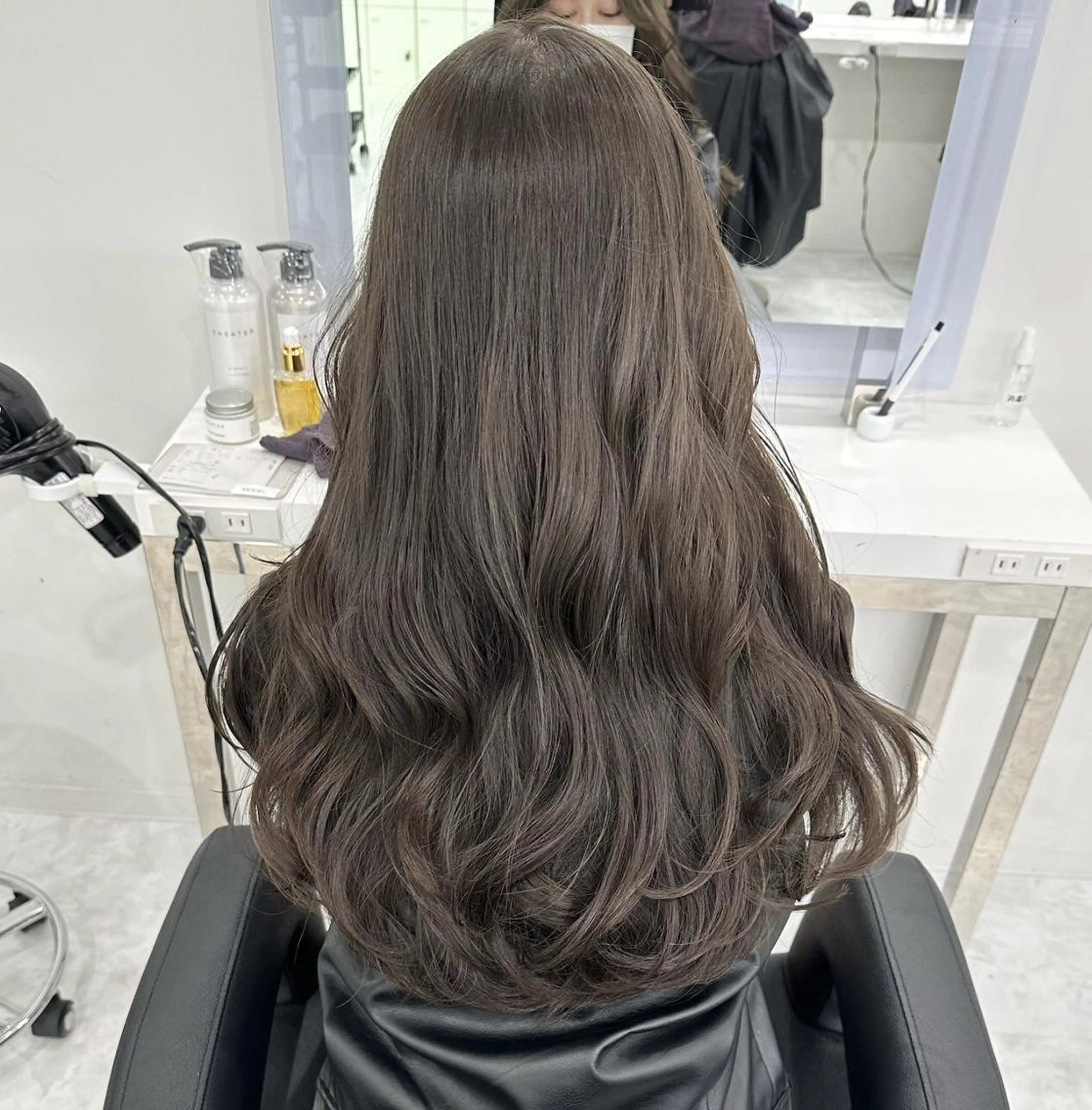 カラー 🤍透明感トレンド 🤍上品ヘア🤍のヘアスタイル