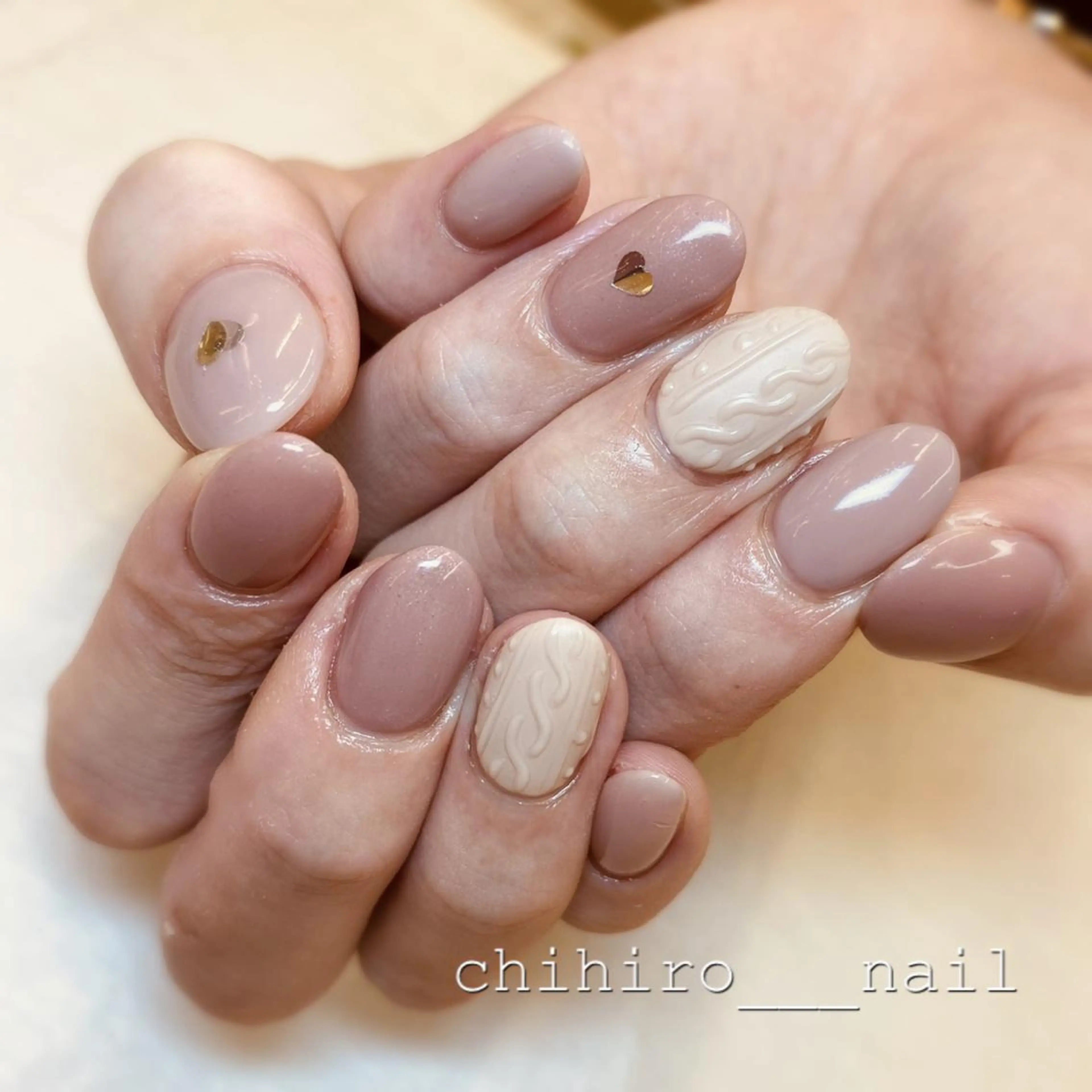 ネイル アートネイル ジェルネイル マグネットネイル ニュアンスネイル ワンカラーネイル ハンドネイル beauty salon ma'am所属・chihiro 小路ネイルのネイルデザイン