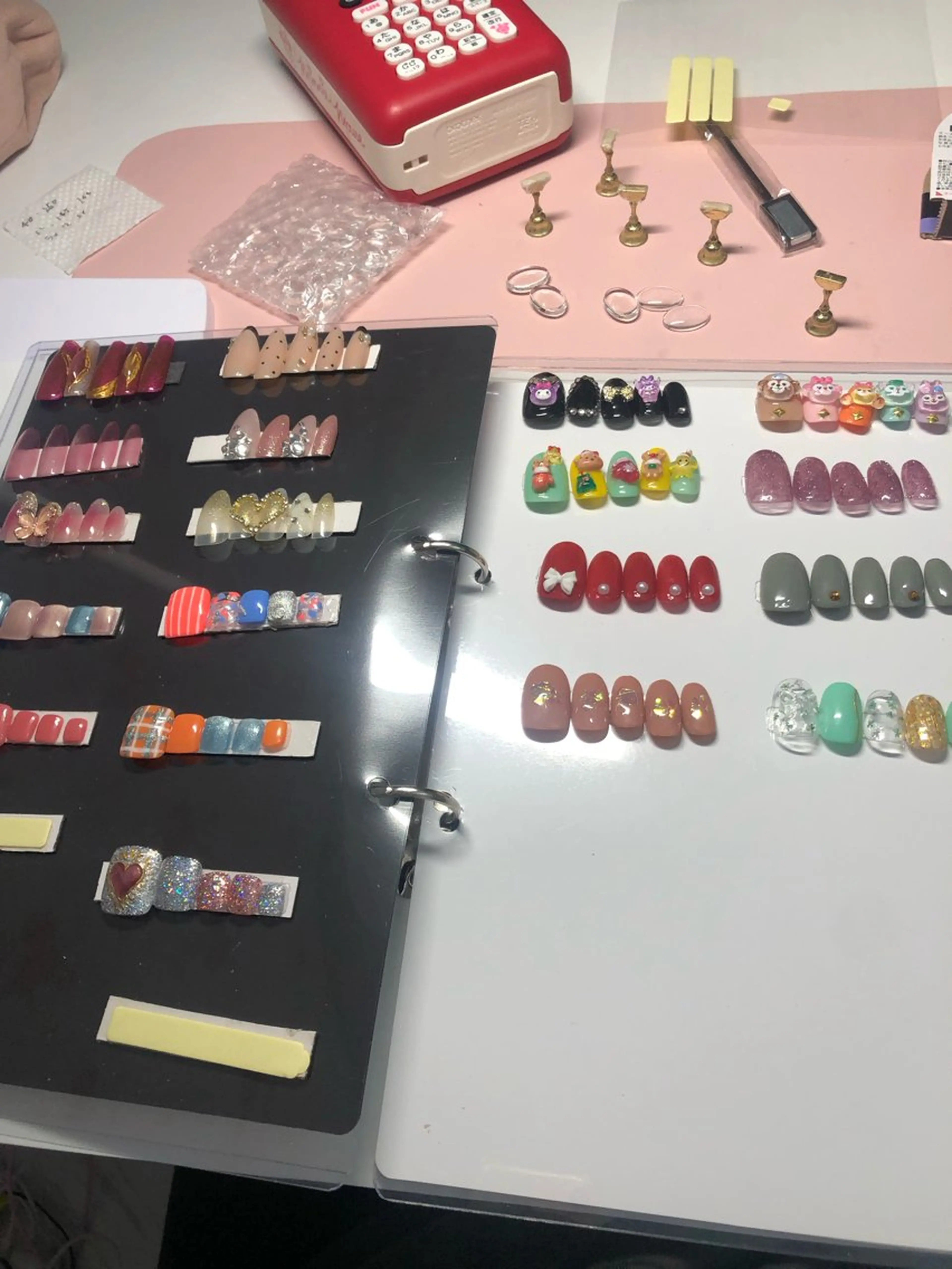 ネイル ハンドネイル nailsalon younail所属・ネイリスト よっちゃんのネイルデザイン