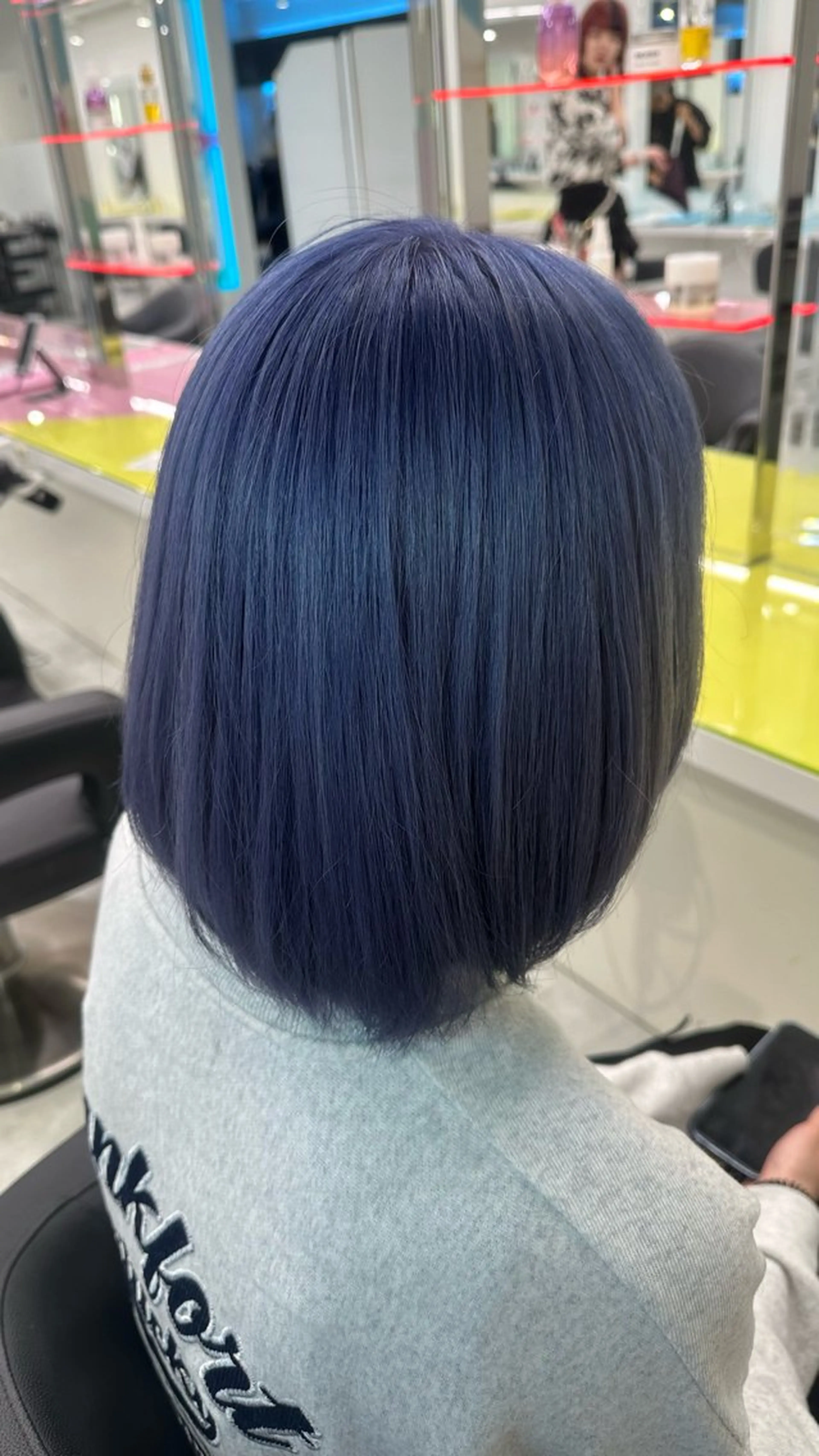 ミディアム カラー ハイトーン🌈メンズ カット♡Machanのヘアスタイル