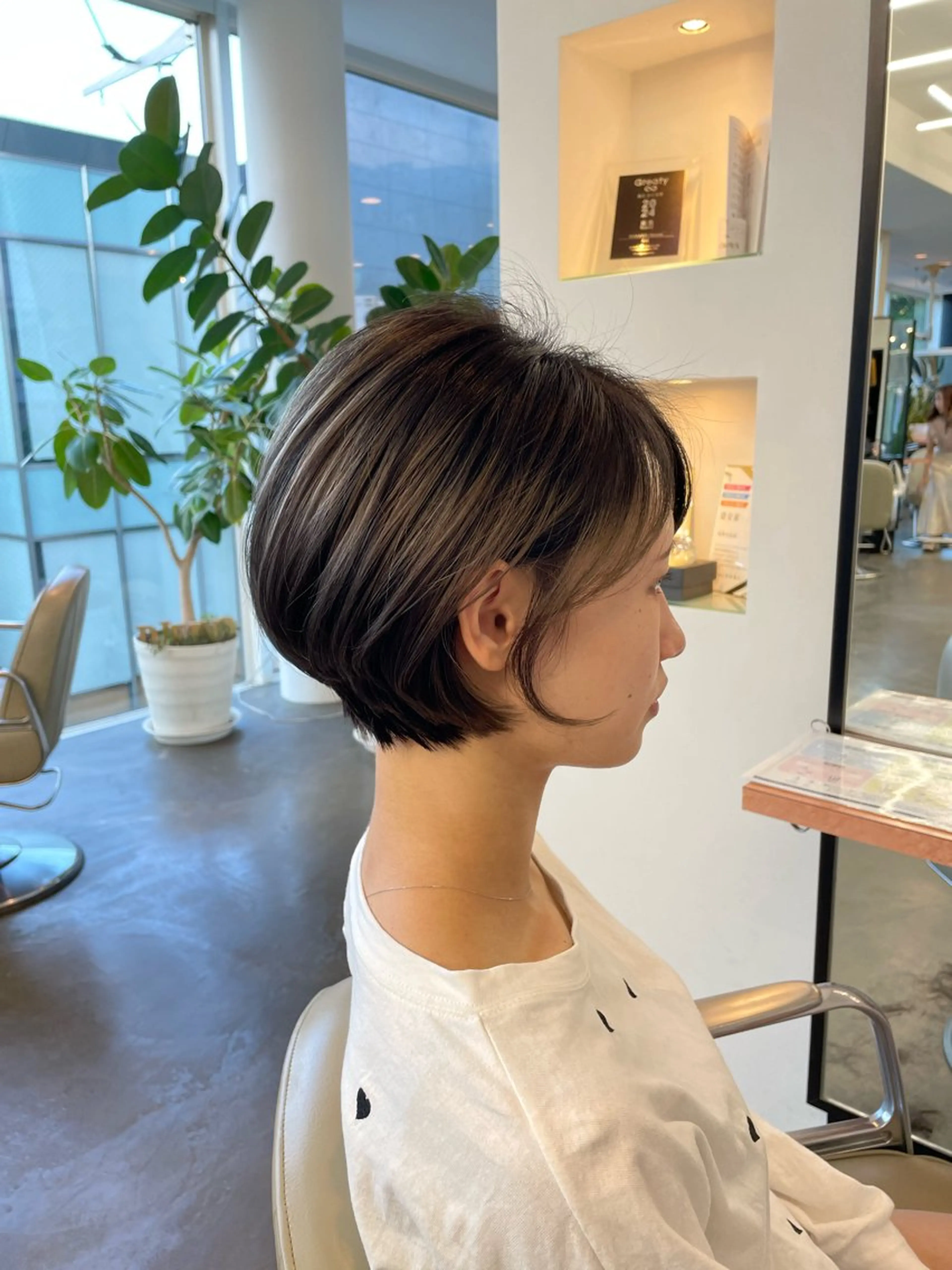 ショート カット トリートメント ヘアセット 🍑まき/カット /髪質改善カラー🍑のヘアスタイル