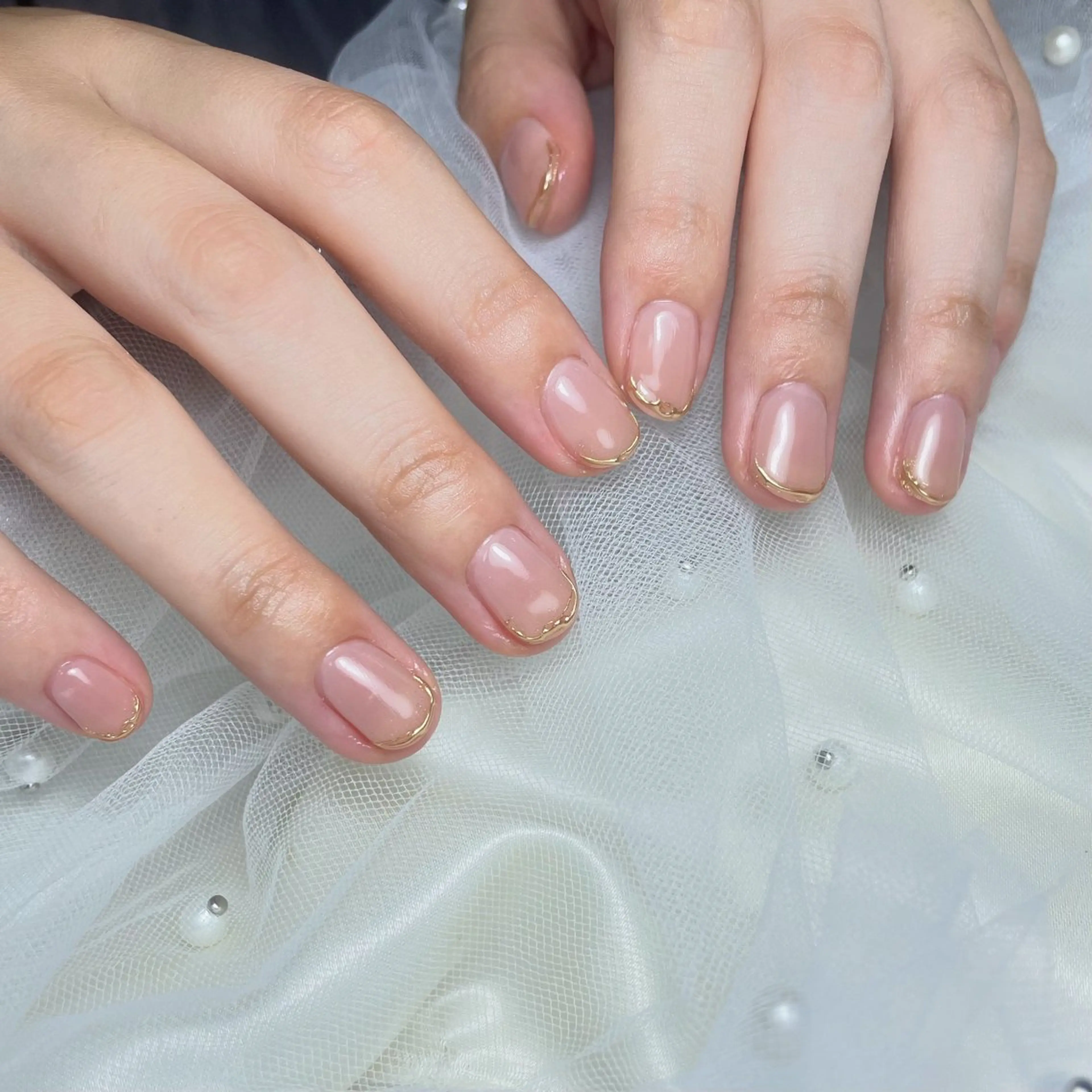 ネイル フレンチネイル ミラーネイル ハンドネイル S LOUNGE NAIL所属・パーツたくさん🍓 SUMIのネイルデザイン