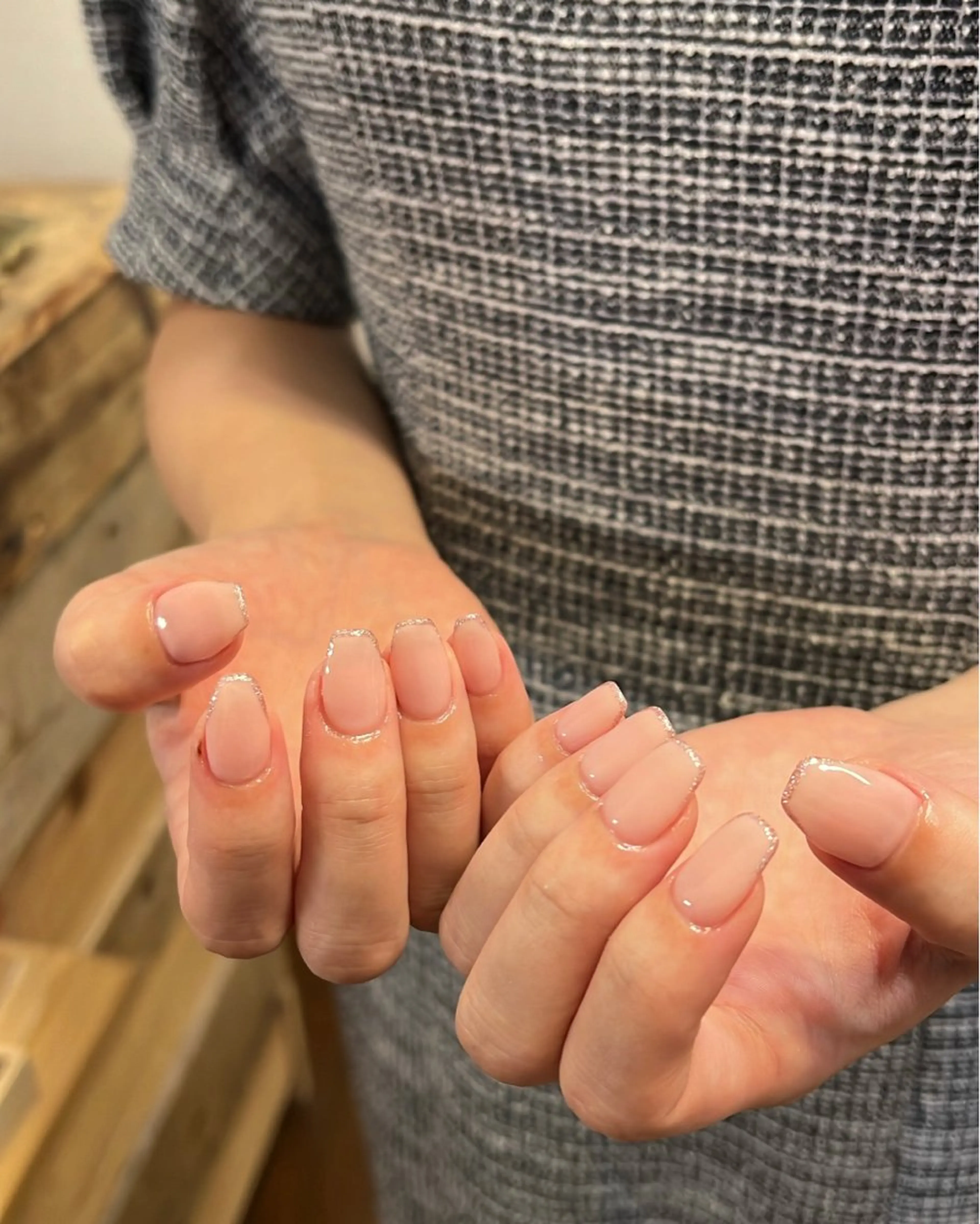 ネイル ハンドネイル フットネイル ハンドケア Nes.Nail所属・Miyagi Asamiのネイルデザイン