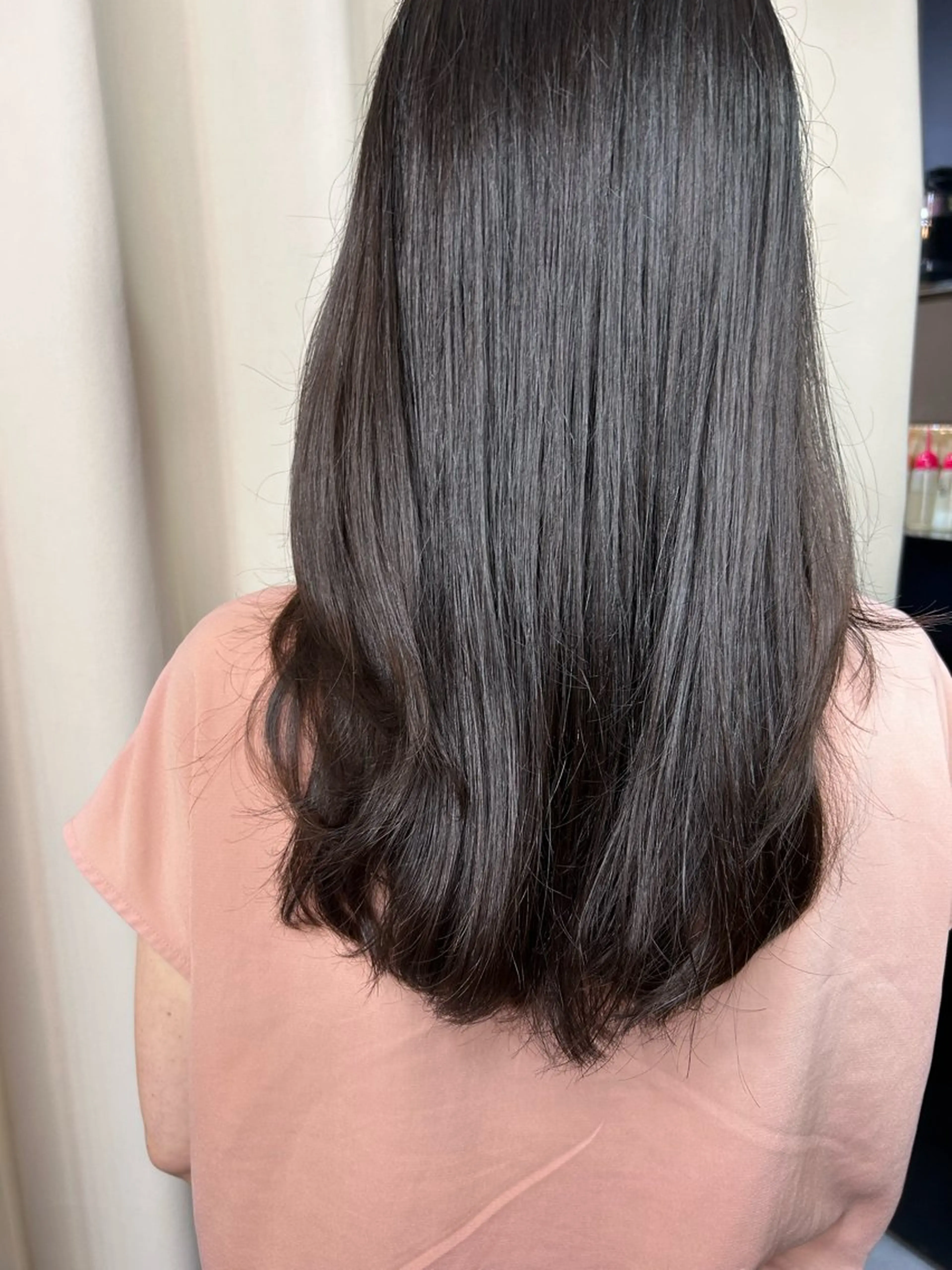 セミロング 顔周りカット レイヤーカット カット mizuki THREE（A）のヘアスタイル