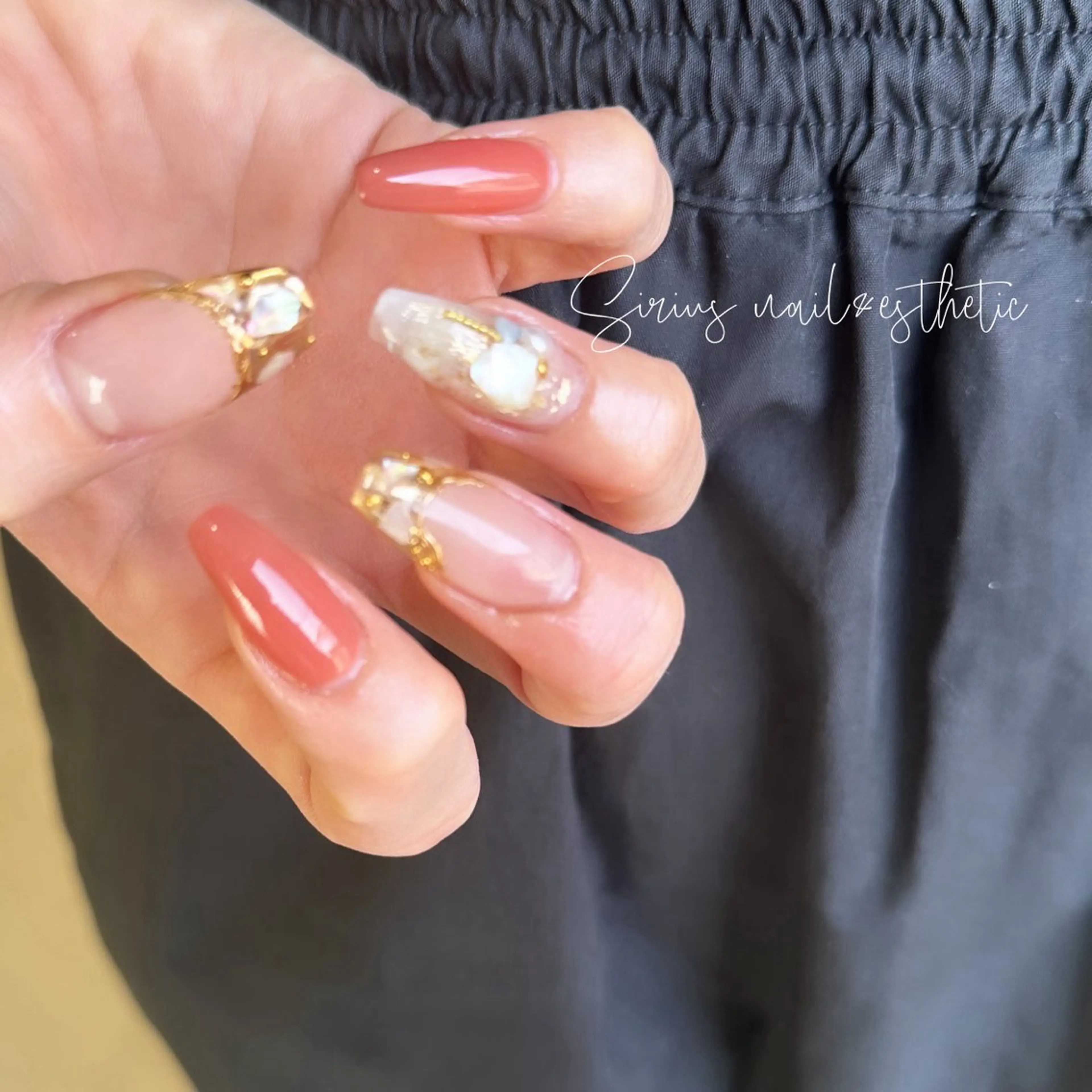 ネイル Sirius所属・Siriusnail &estheticの眉毛・アイブロウイメージ