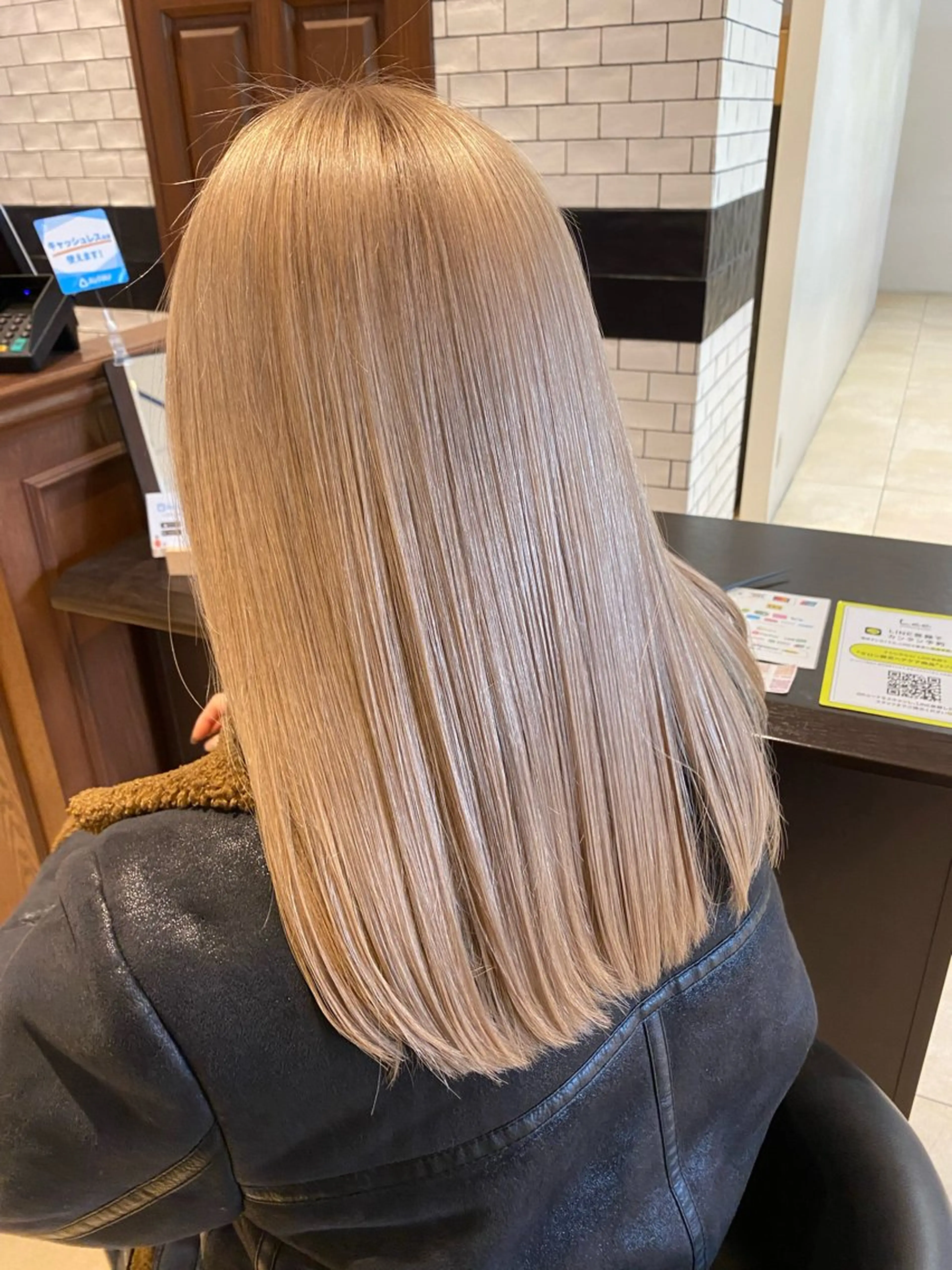 ロング ヘアカラー ♡ Hina【心斎橋】のヘアスタイル