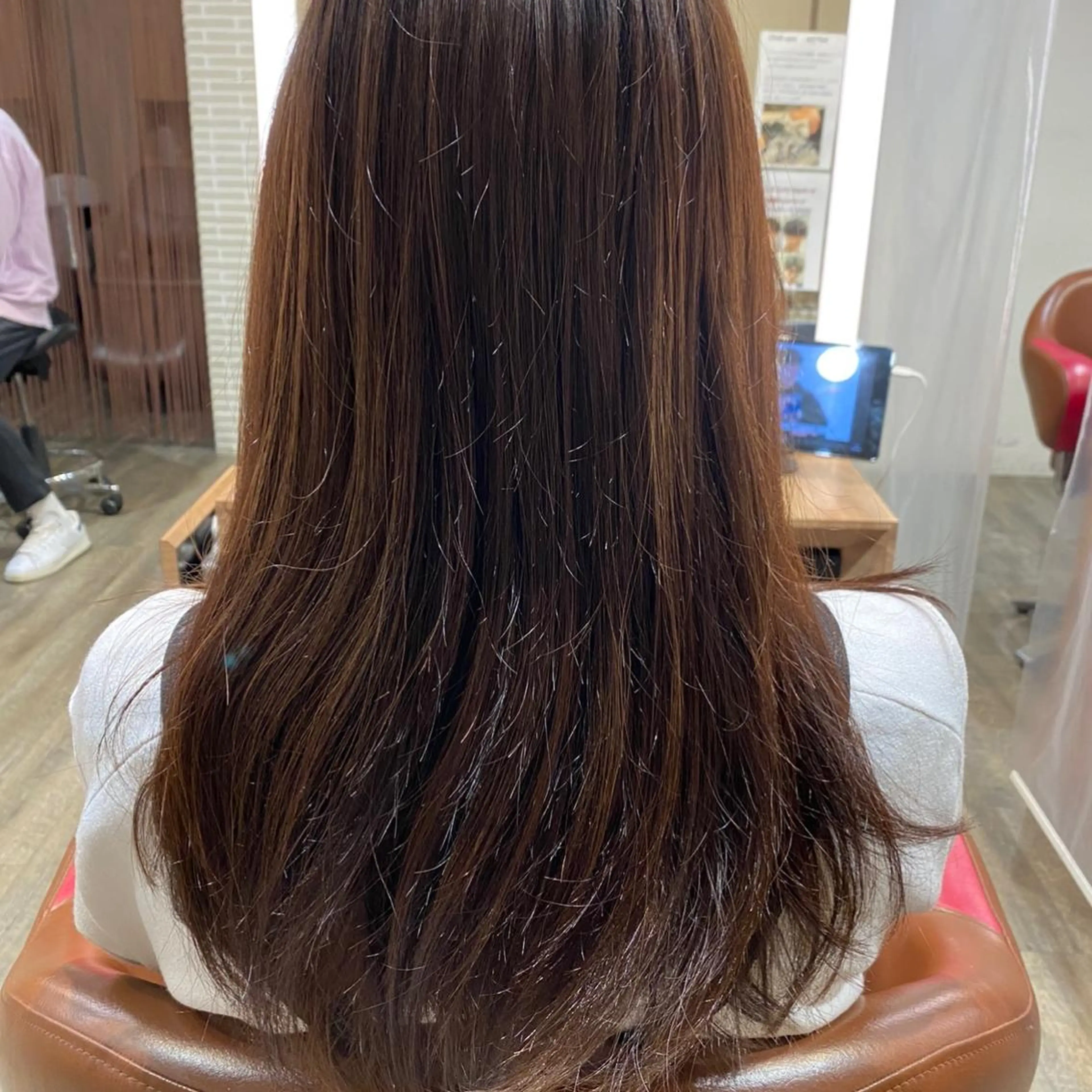 ショート アッシュ ボブ 髪質改善 レイヤーカット ショートヘア カット ヘアカラー トリートメント ショート〜ミディアム 喜多司のヘアスタイル