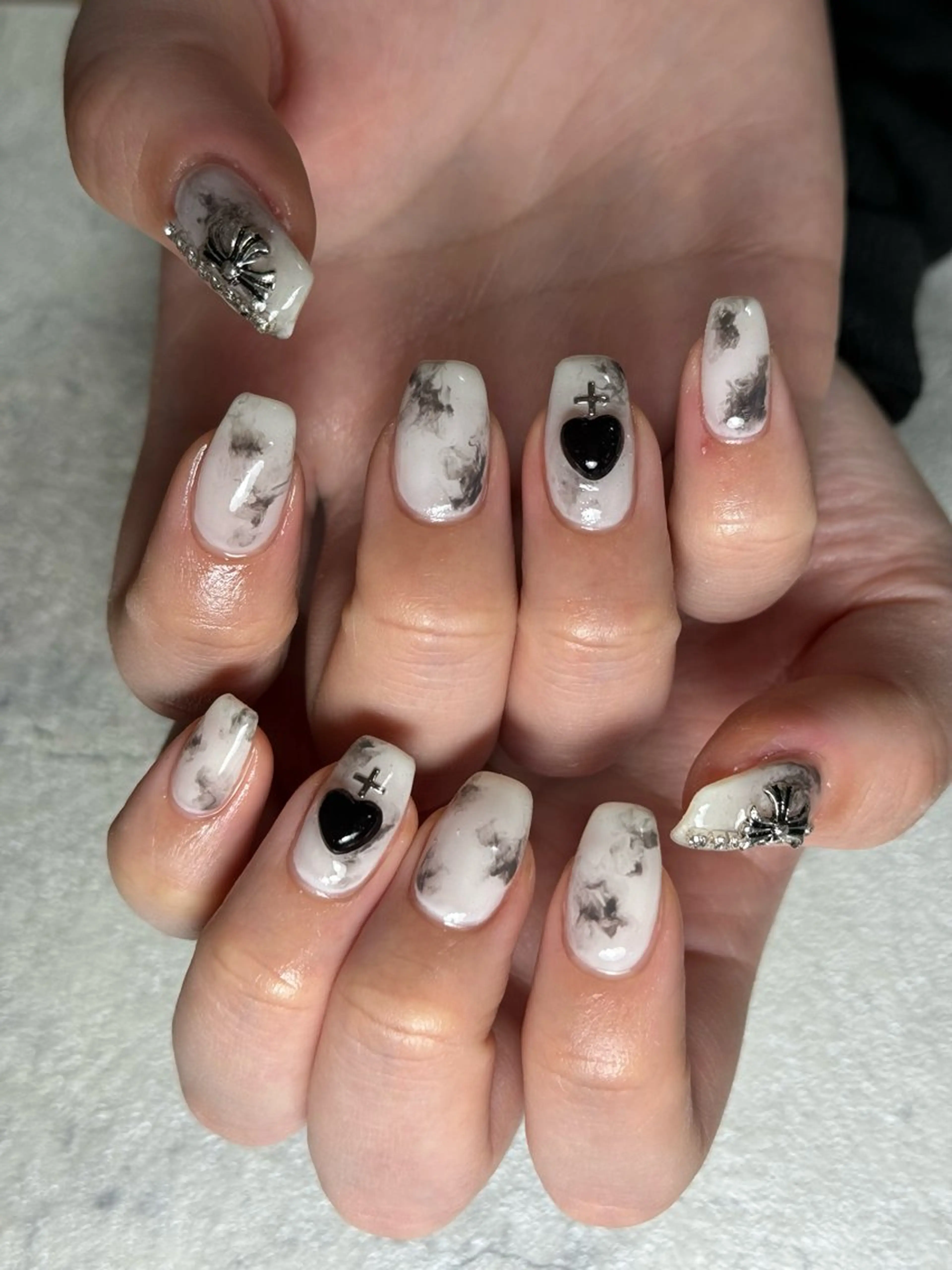ネイル ジェルネイル ハート 大理石ネイル(マーブル) 持ち込み パラジェル ハンドネイル flowers nailのネイルデザイン