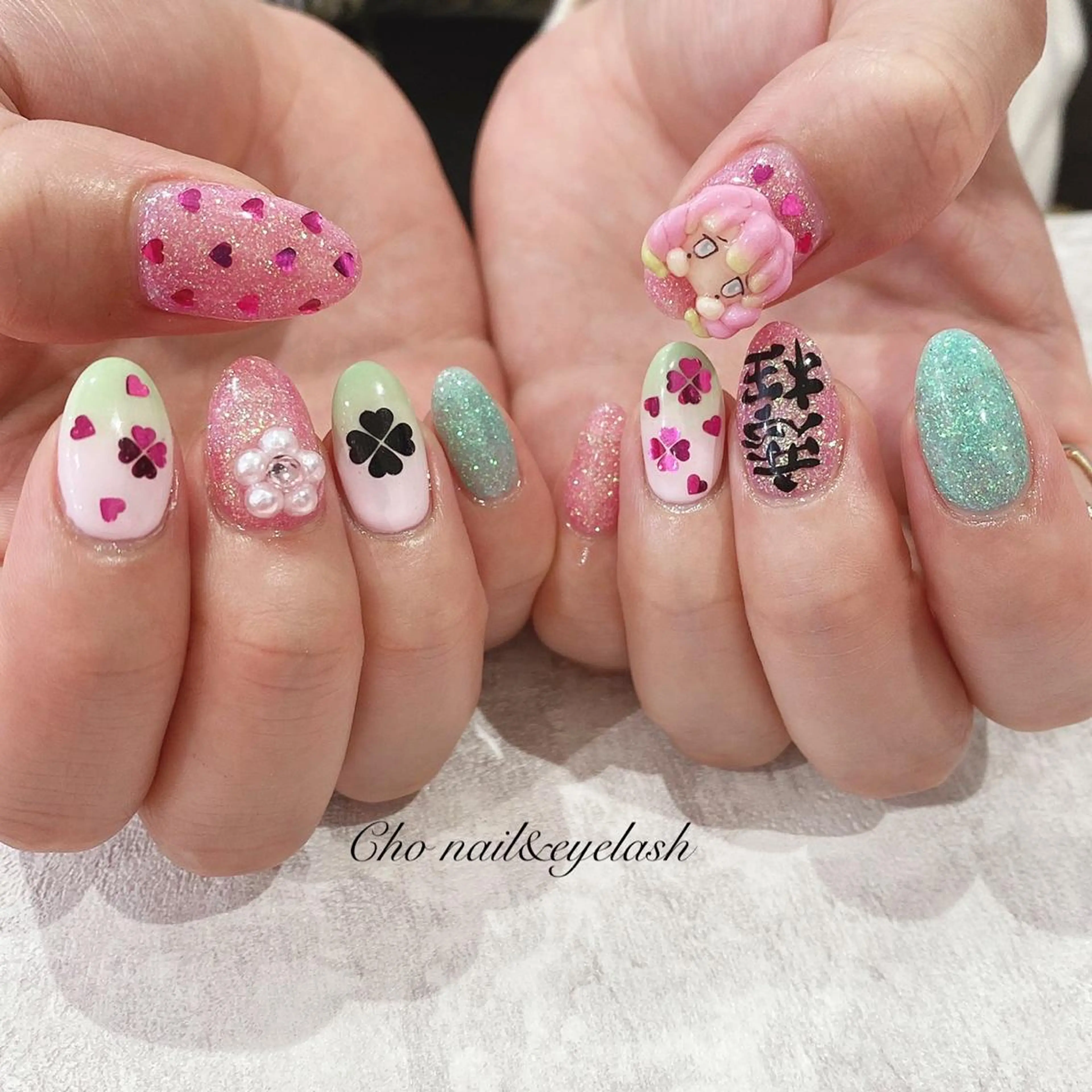 ミディアム ネイル ハンドネイル cho nailのネイルデザイン