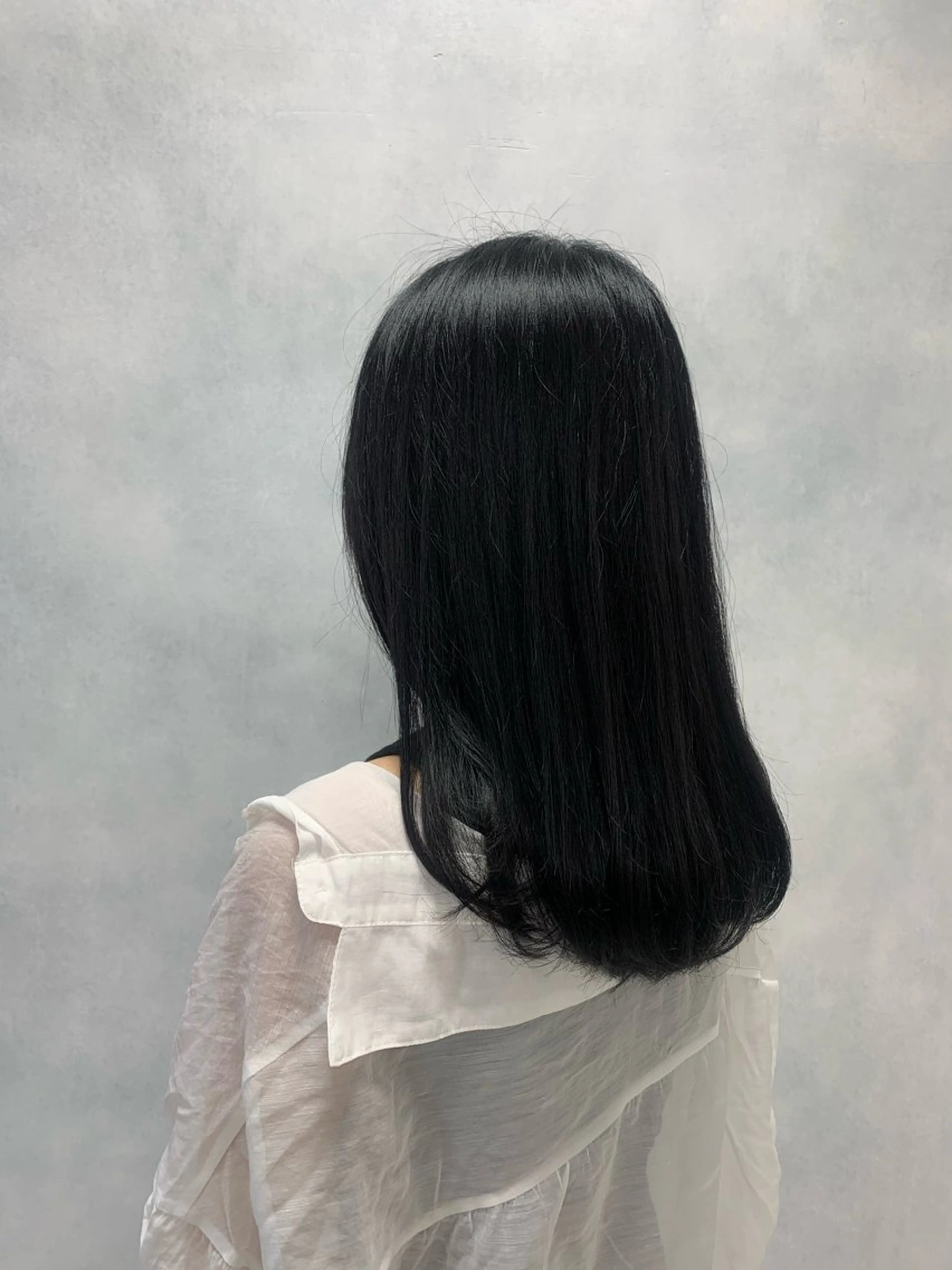 セミロング ヘアカラー トリートメント 👑LUNTY RINA👑のヘアスタイル
