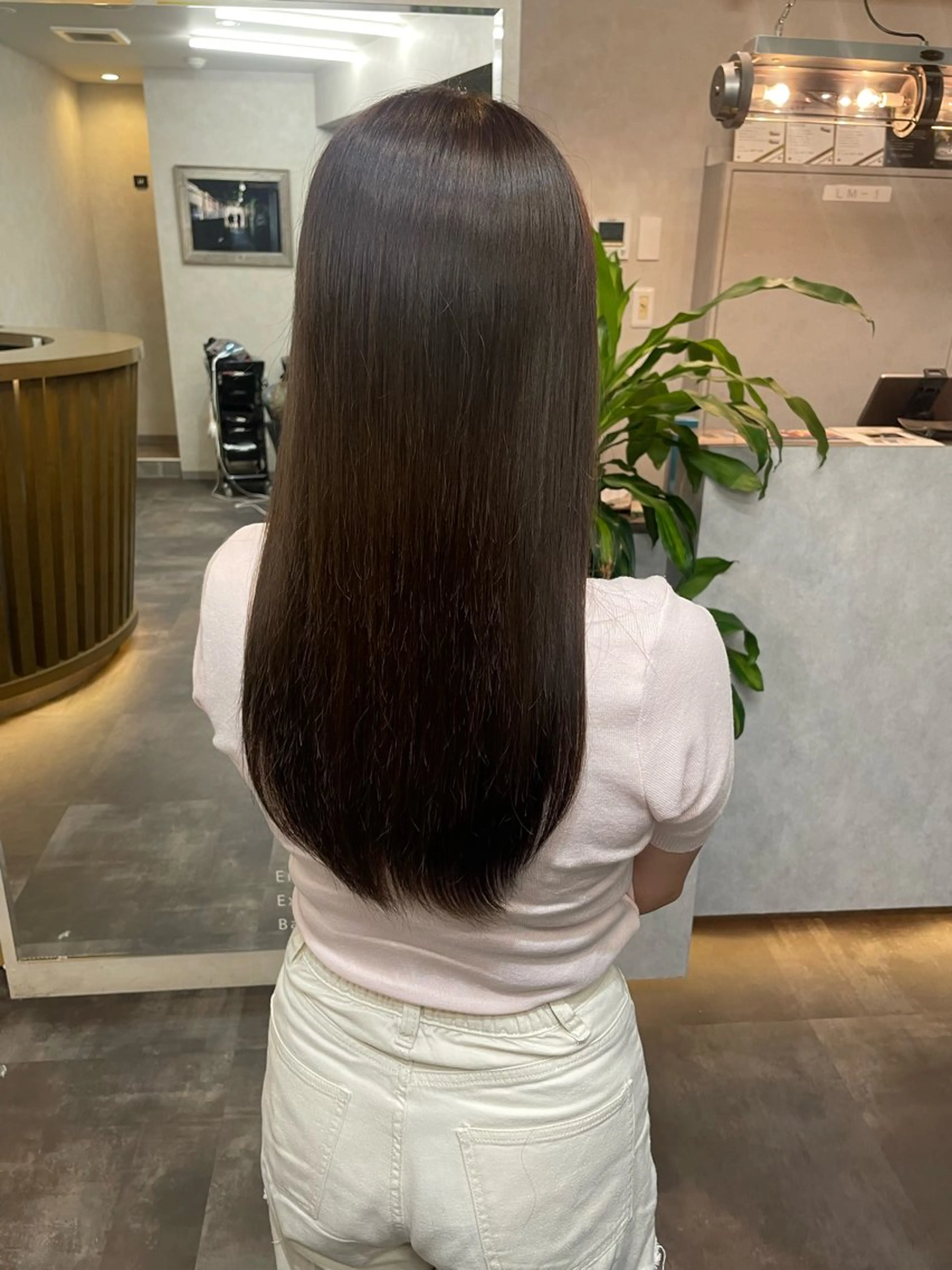 ロング カット 縮毛矯正 【髪質改善】 【酸性ストレート】のヘアスタイル