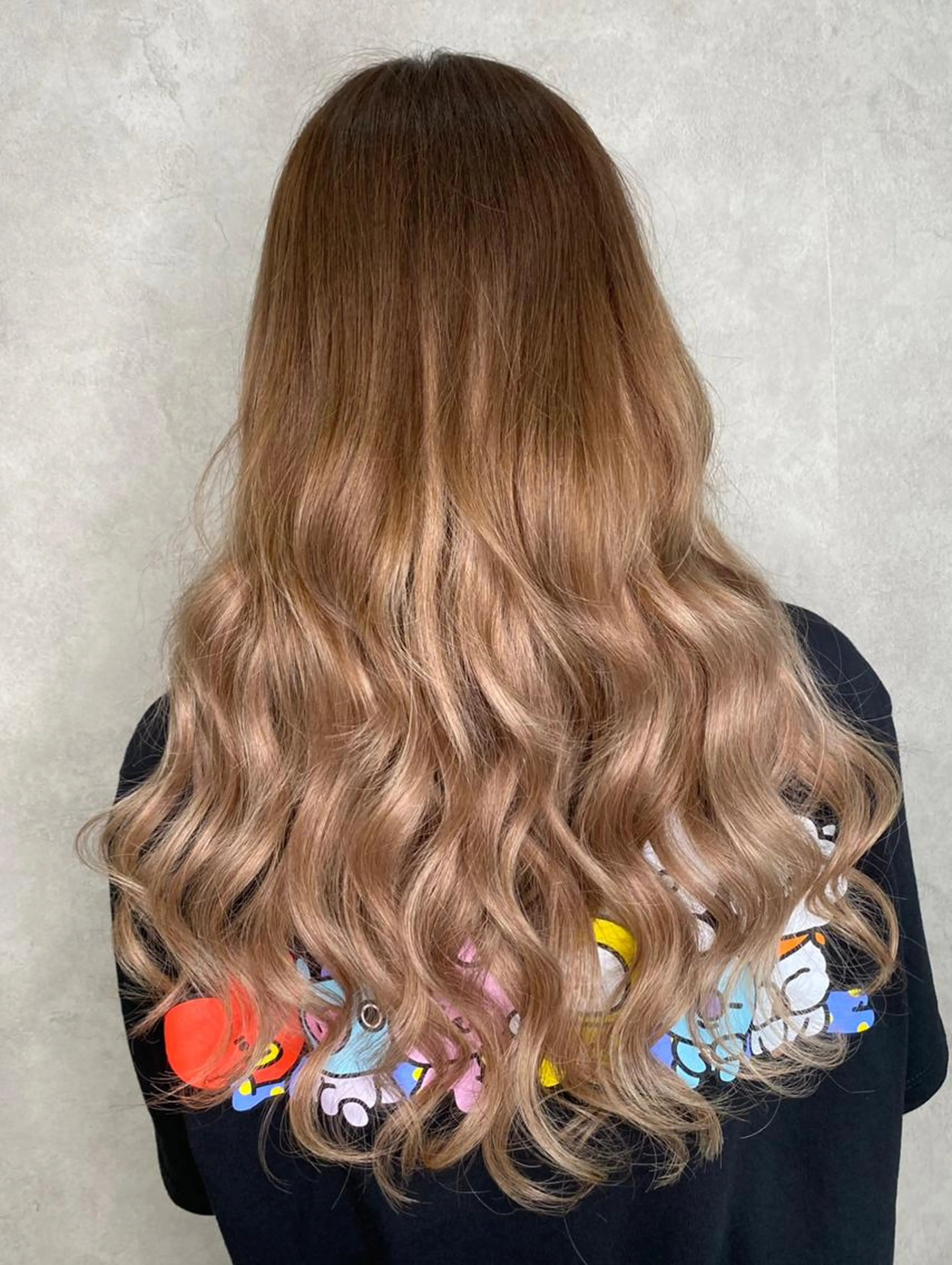 カラー➕トリートメント➕プラチナ毛質プルエクステ100本の写真
