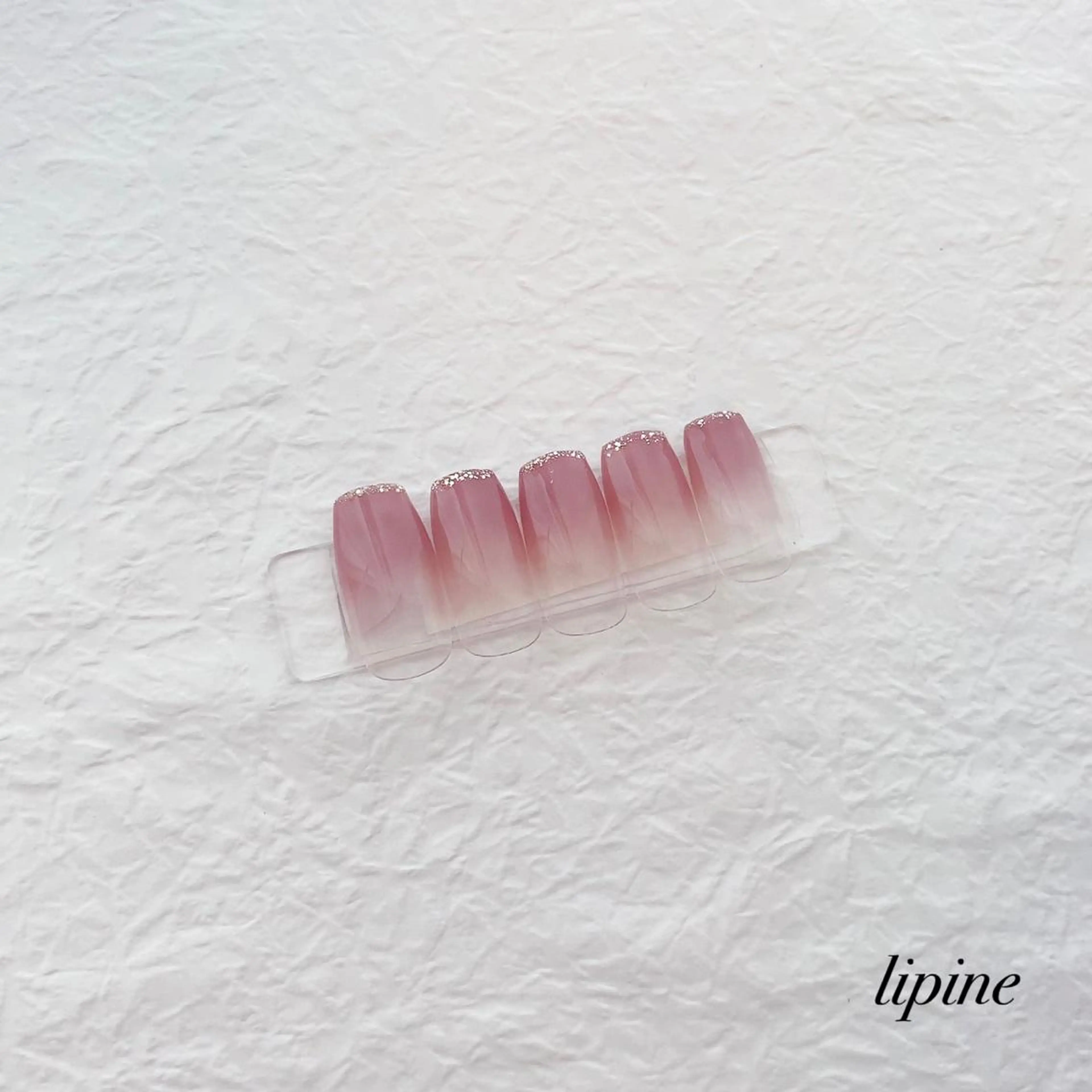 ネイル グラデーション ネイルサロン lipineのネイルデザイン