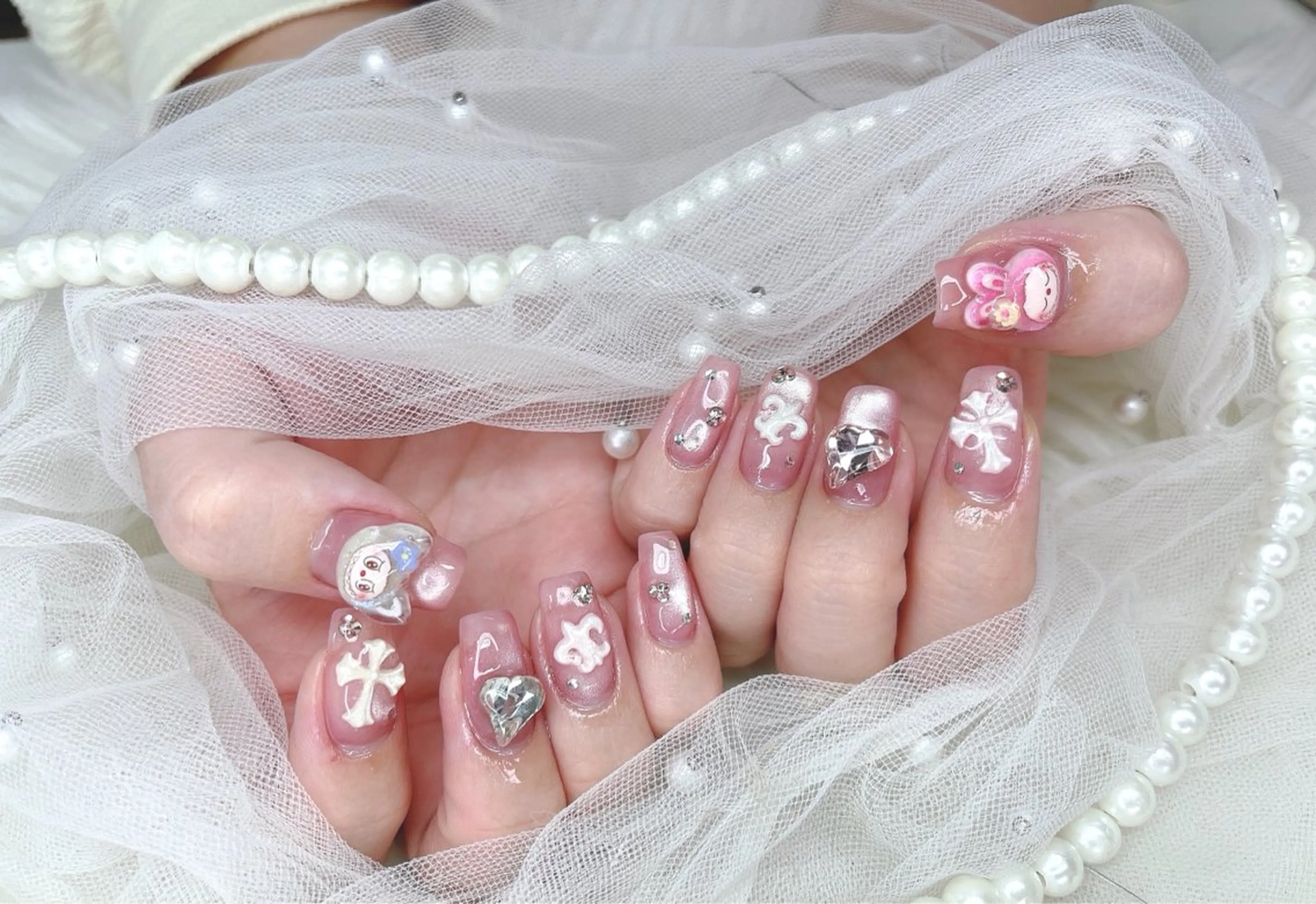 ネイル ハヤシ ミカのネイルデザイン