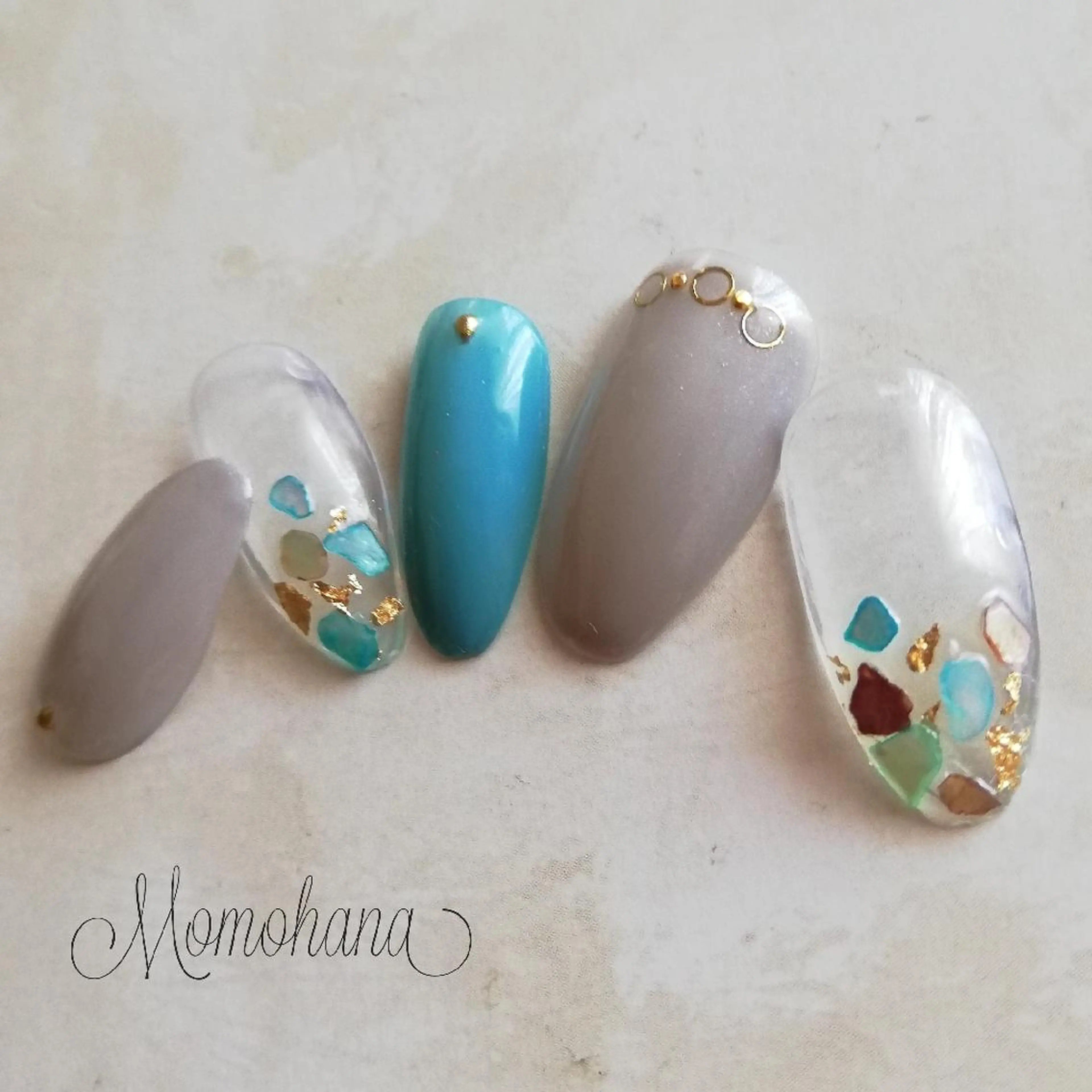 ネイル momohana  のネイルデザイン
