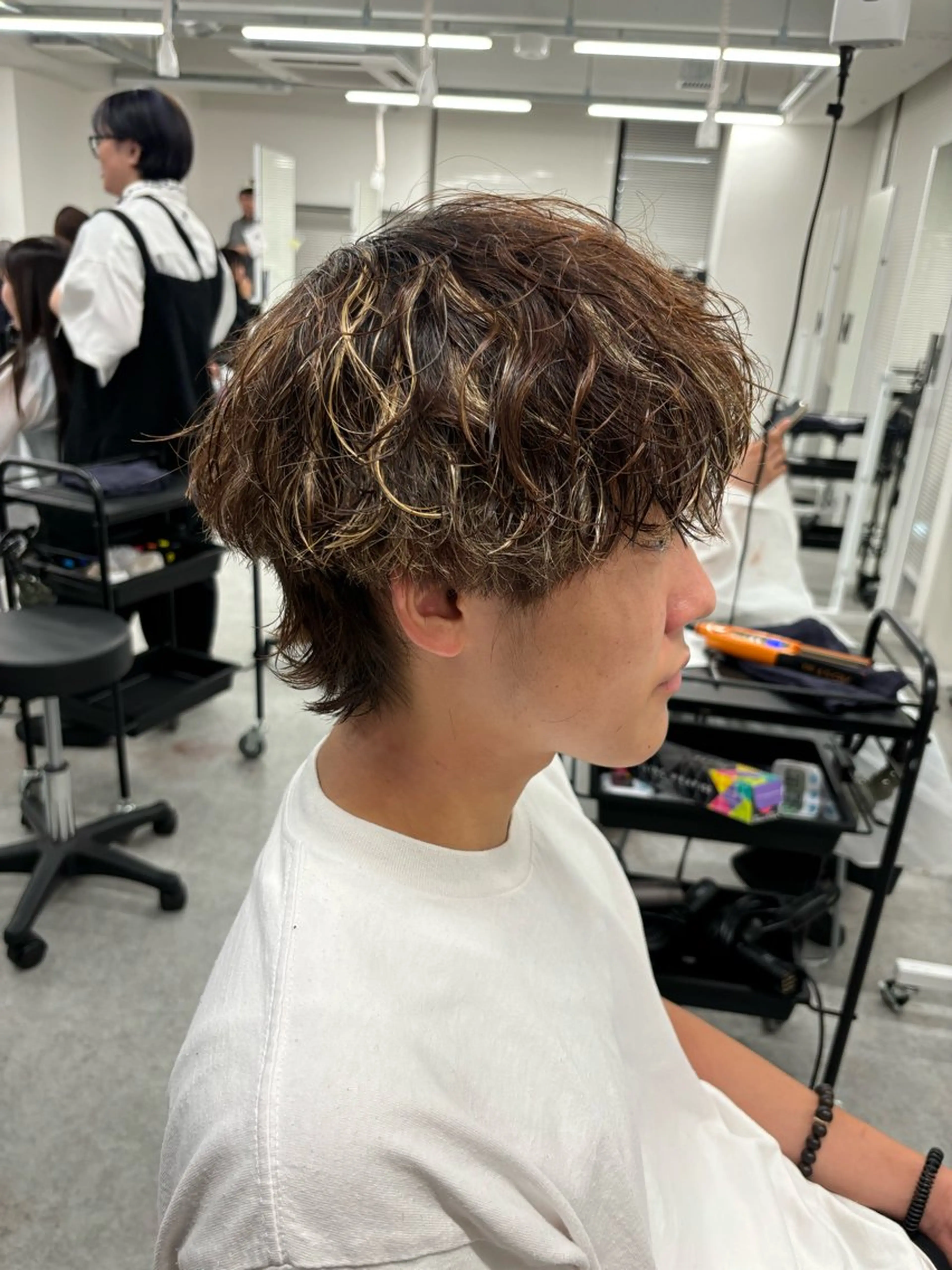 ショート メンズ カット ヘッドスパ ヘアセット 透明感ハイトーン☁️ 斗和🫧天神のヘアスタイル