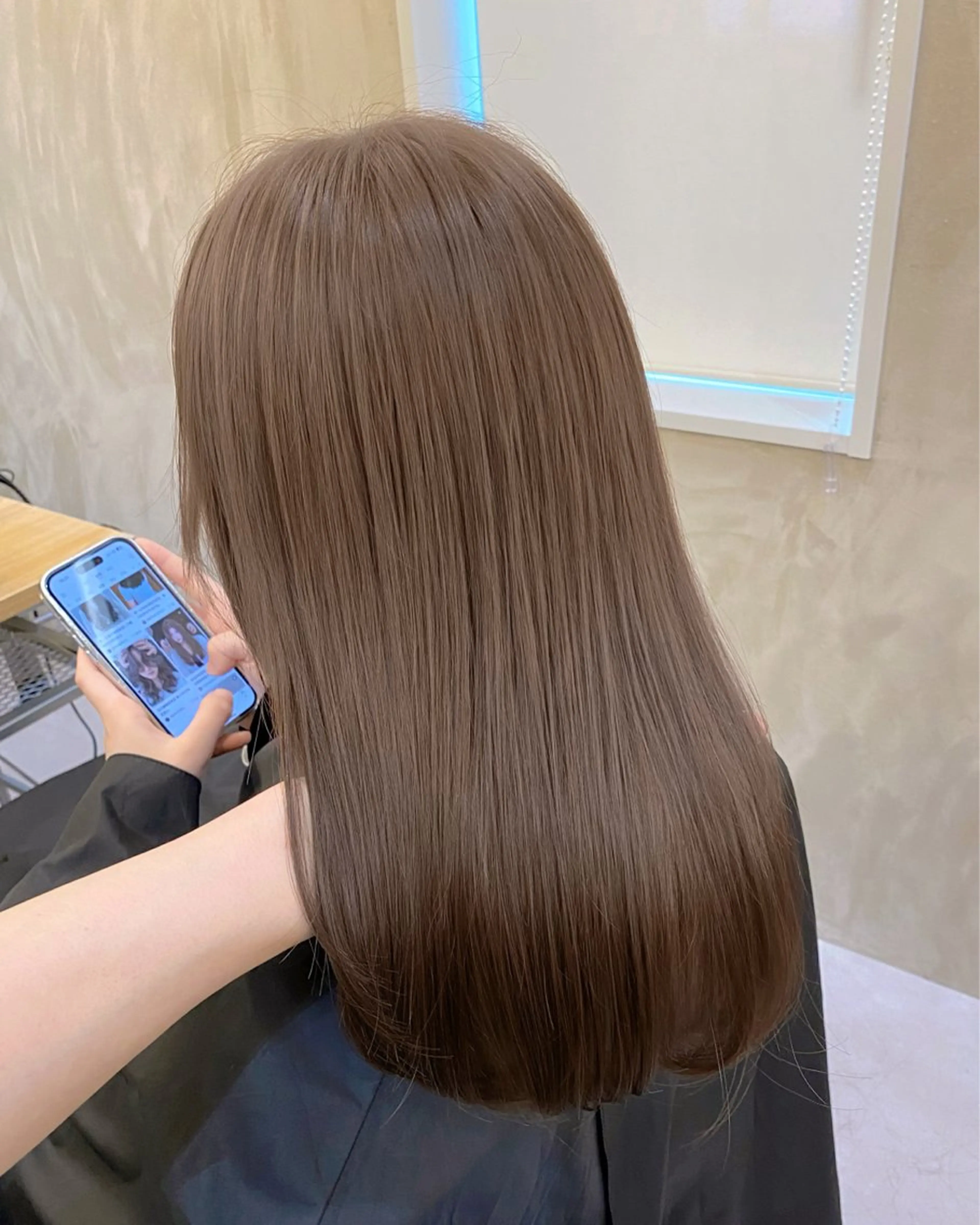 ミディアム カラー ヘアアレンジ ベージュカラー ブリーチ ブラウンカラー 透明感カラー ダブルカラー カット ヘアカラー トリートメント ヘアセット 藤岡 誠也のヘアスタイル