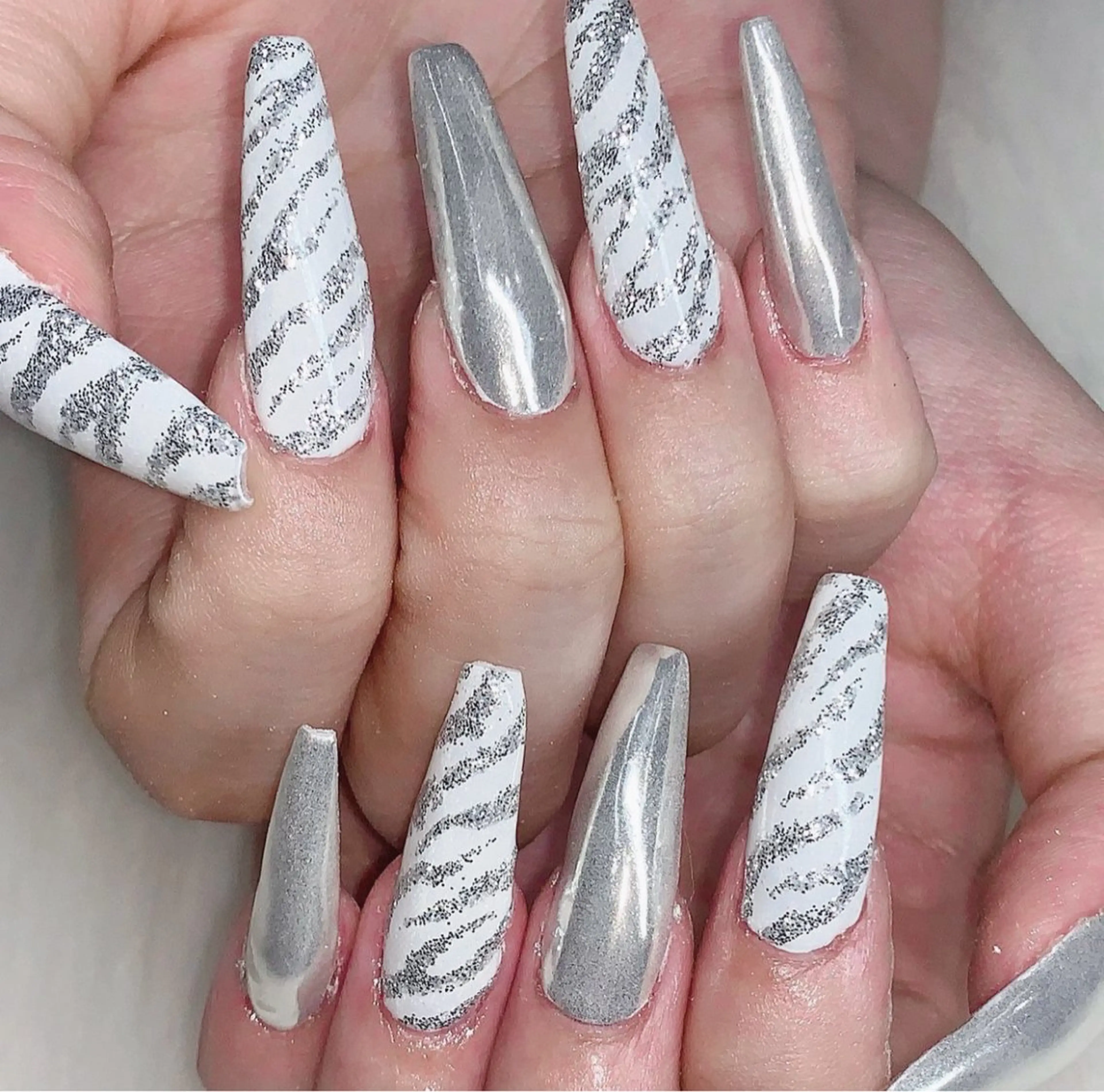 ネイル NAILSGOGO shibuyaのネイルデザイン