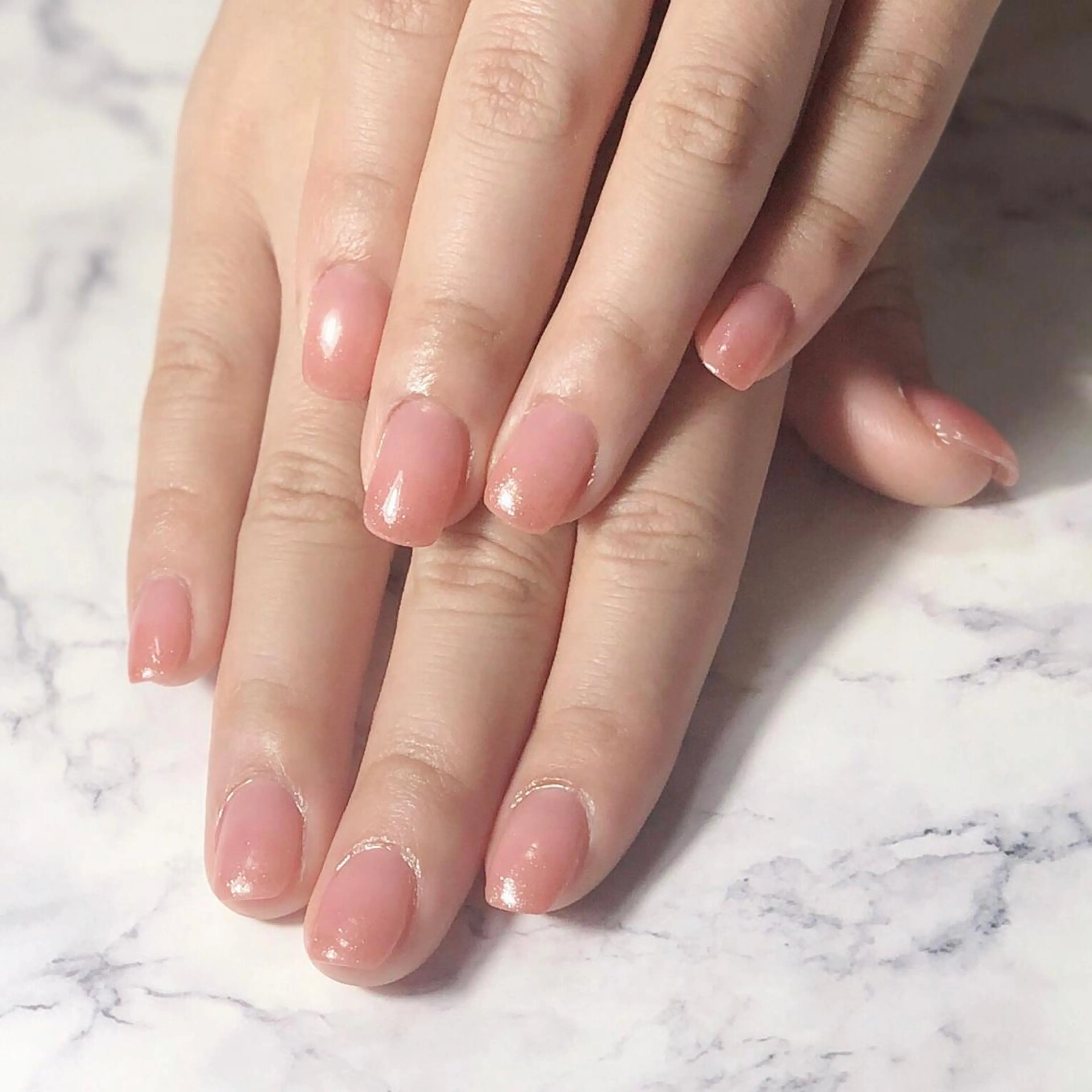 ネイル ジェルネイル ラメ(グリッター) オフィスネイル ワンカラーネイル ピンク 辻野 和枝のネイルデザイン