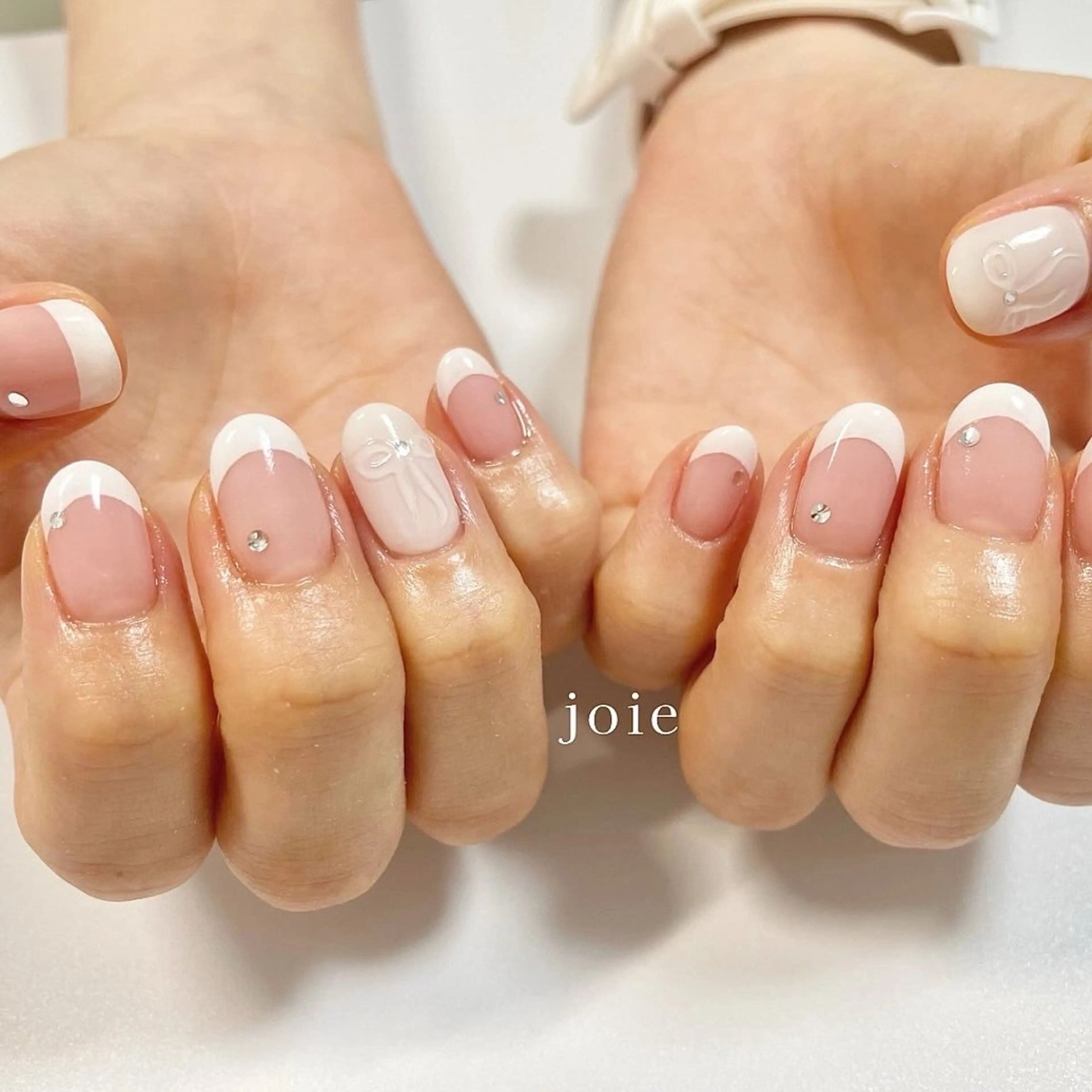 ネイル フレンチネイル 韓国ネイル オフィスネイル リボン ワンホンネイル Nailist Mikuのネイルデザイン