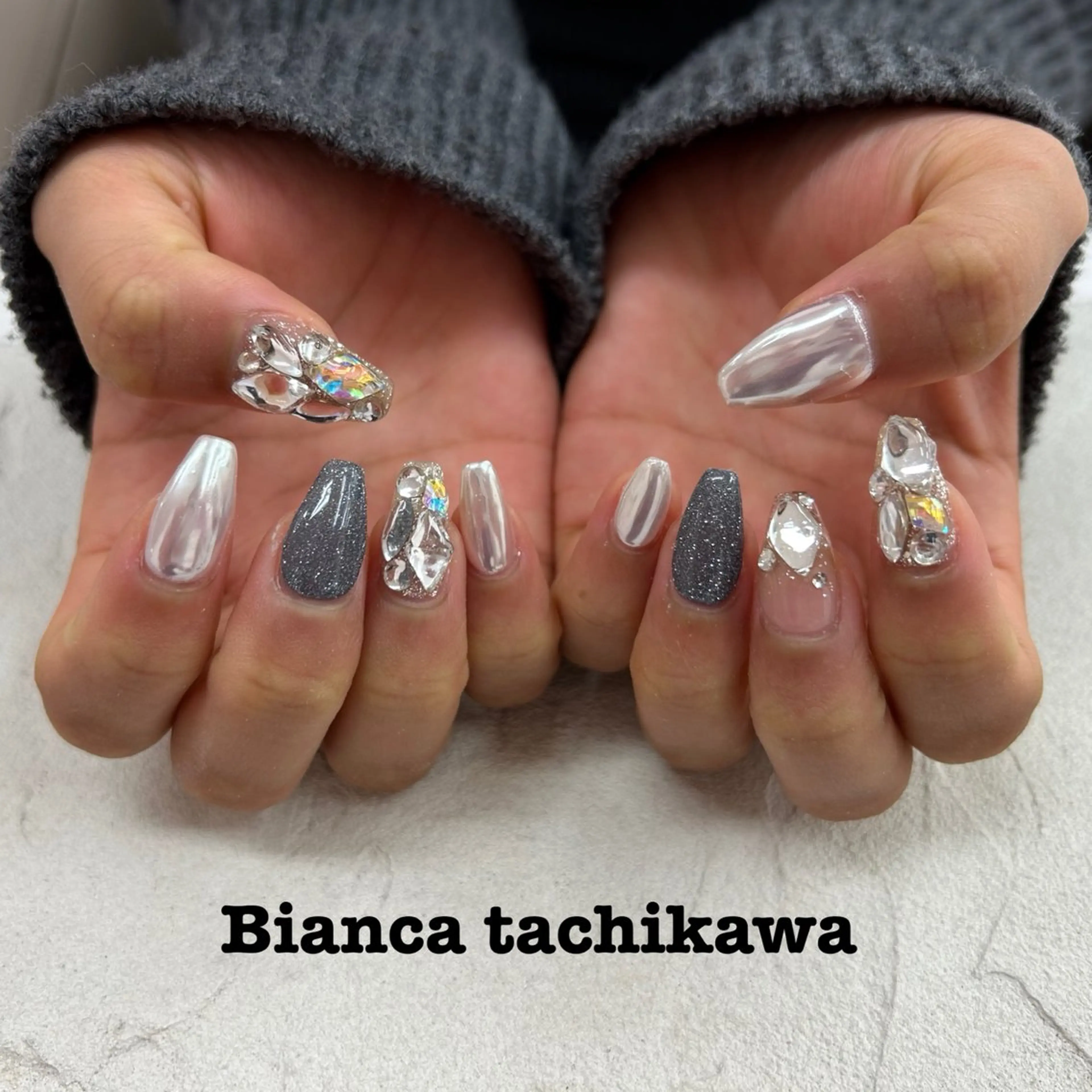 ネイル Bianca 立川店 小川のネイルデザイン