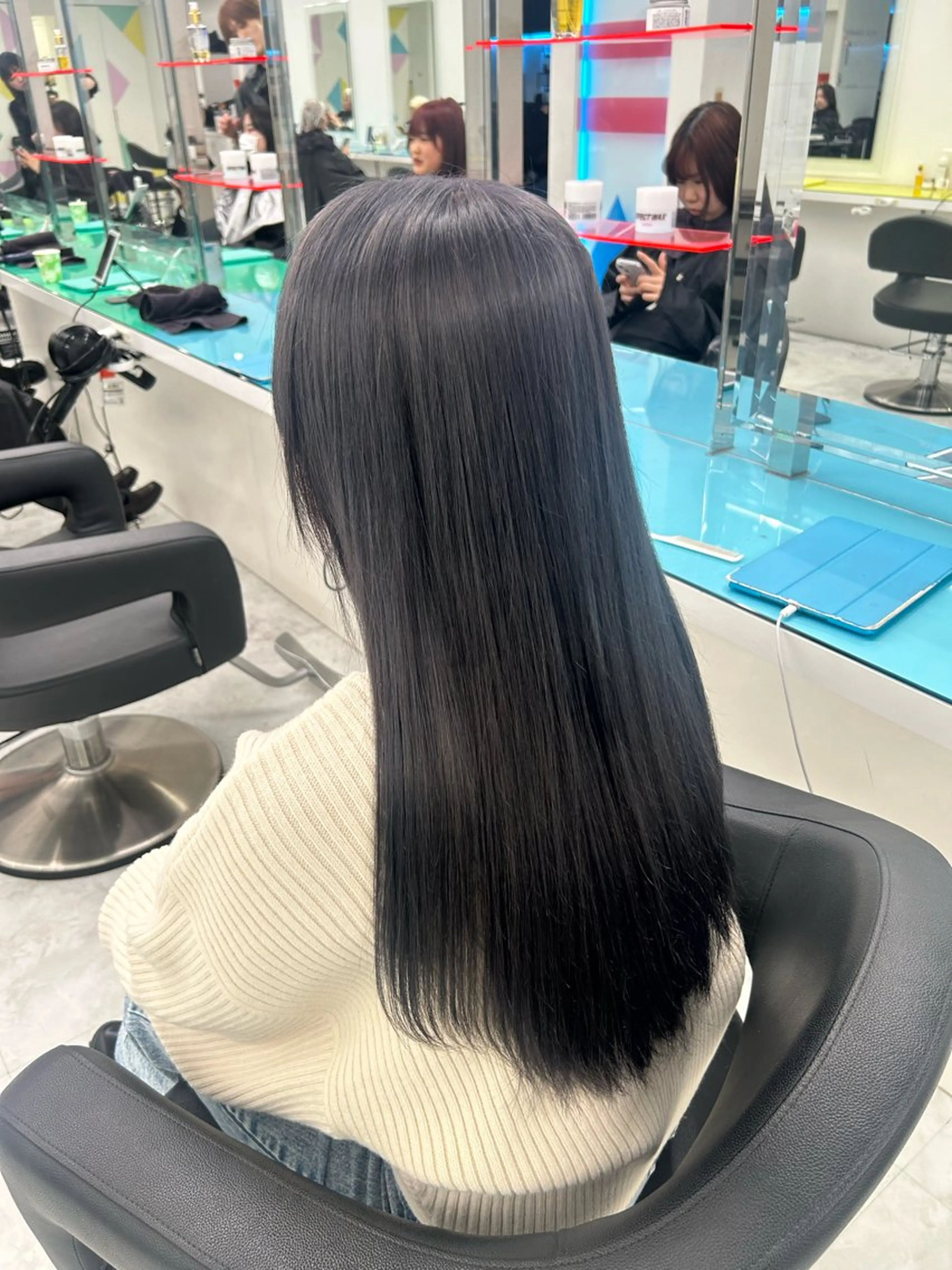 ロング カラー ヘアカラー 🧸韓国風艶髪/ 透明感抜群カラー🧸のヘアスタイル