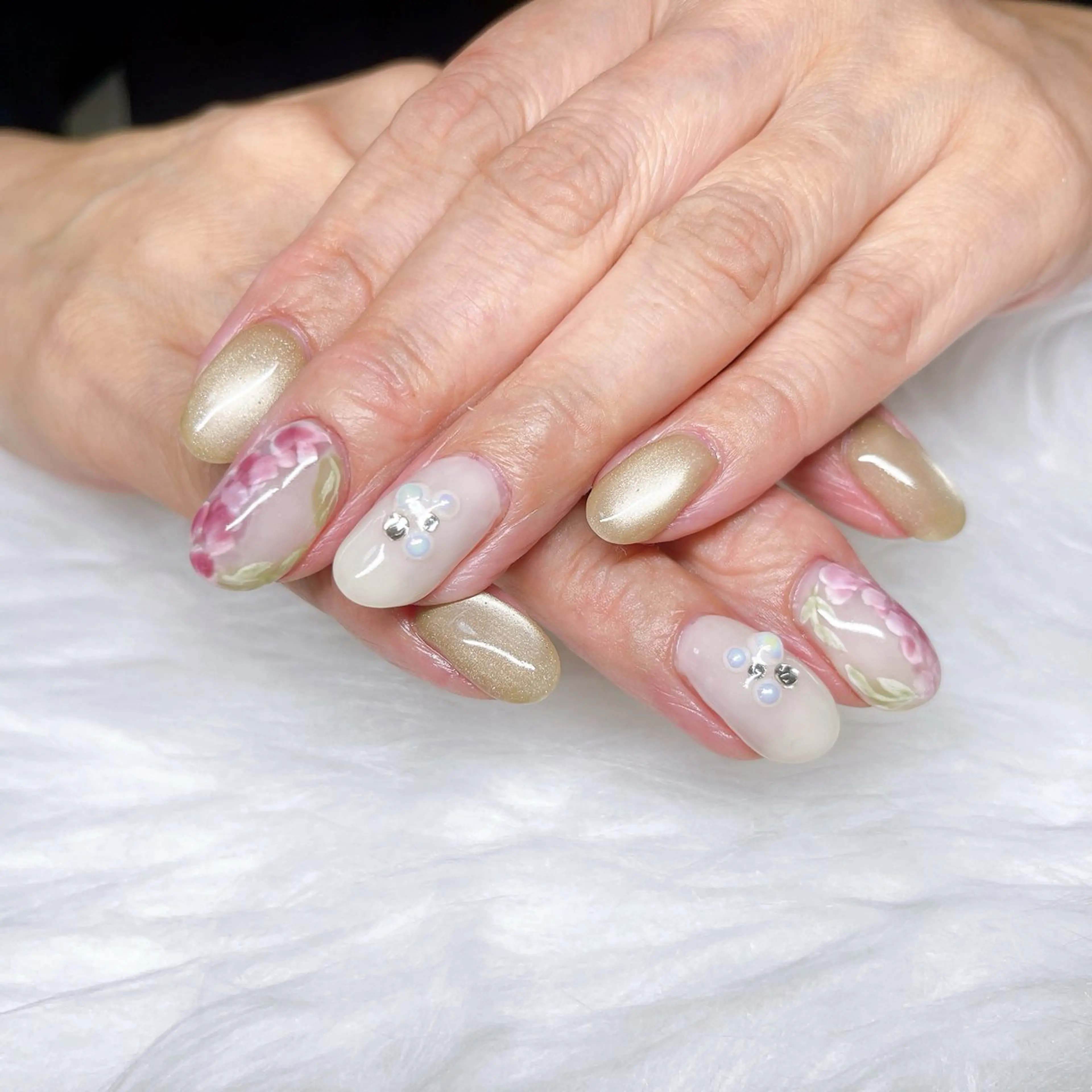 ネイル ハンドネイル ハンドケア ネイルサロン Cherishのネイルデザイン