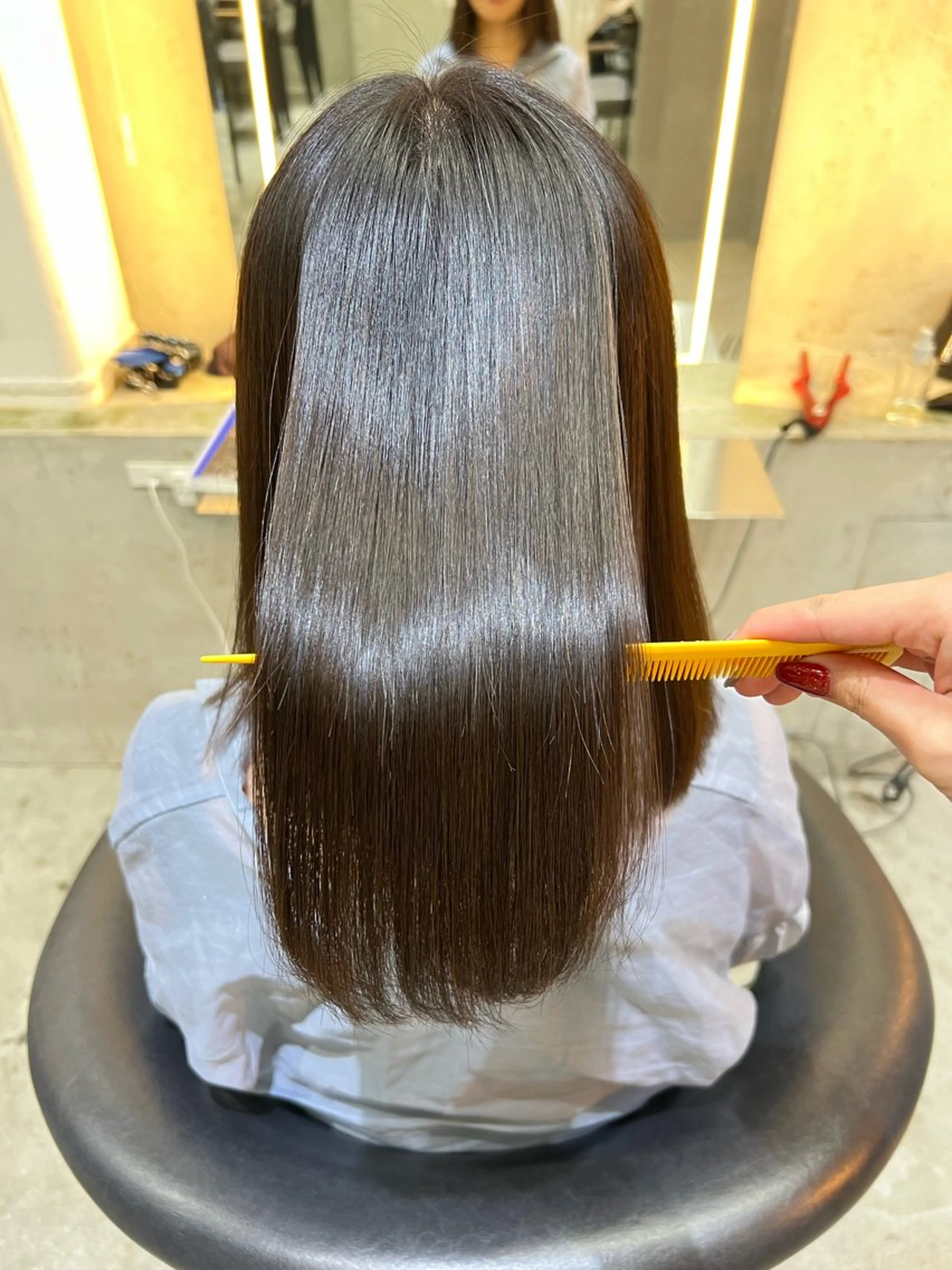 セミロング カラー カット ヘアカラー 縮毛矯正 トリートメント 髪質改善/ボブ/ ハイトーン❣️yuiのヘアスタイル