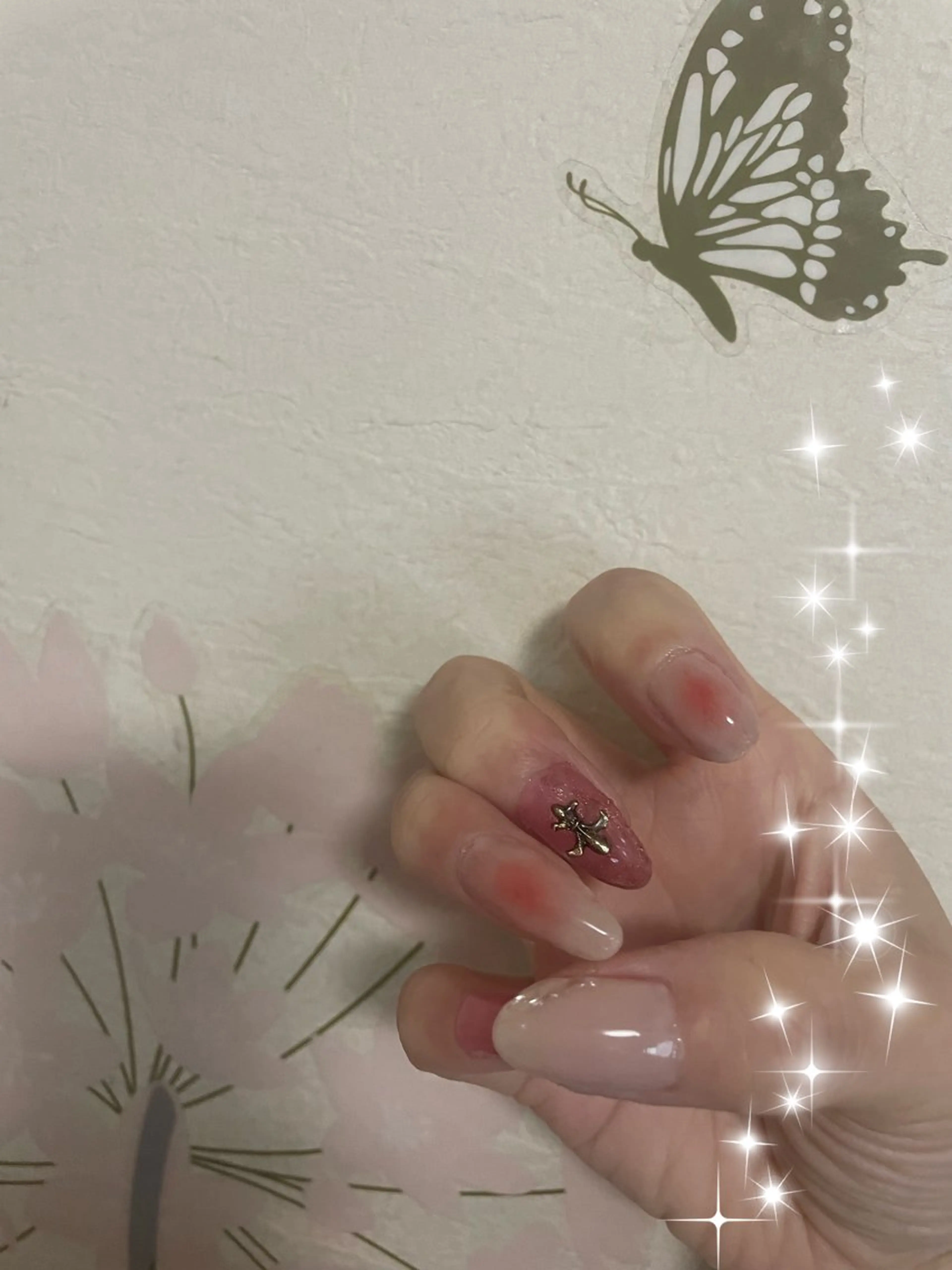 ネイル チークネイル マグネットネイル ミラーネイル 春ネイル NAIL★M 真紀のネイルデザイン