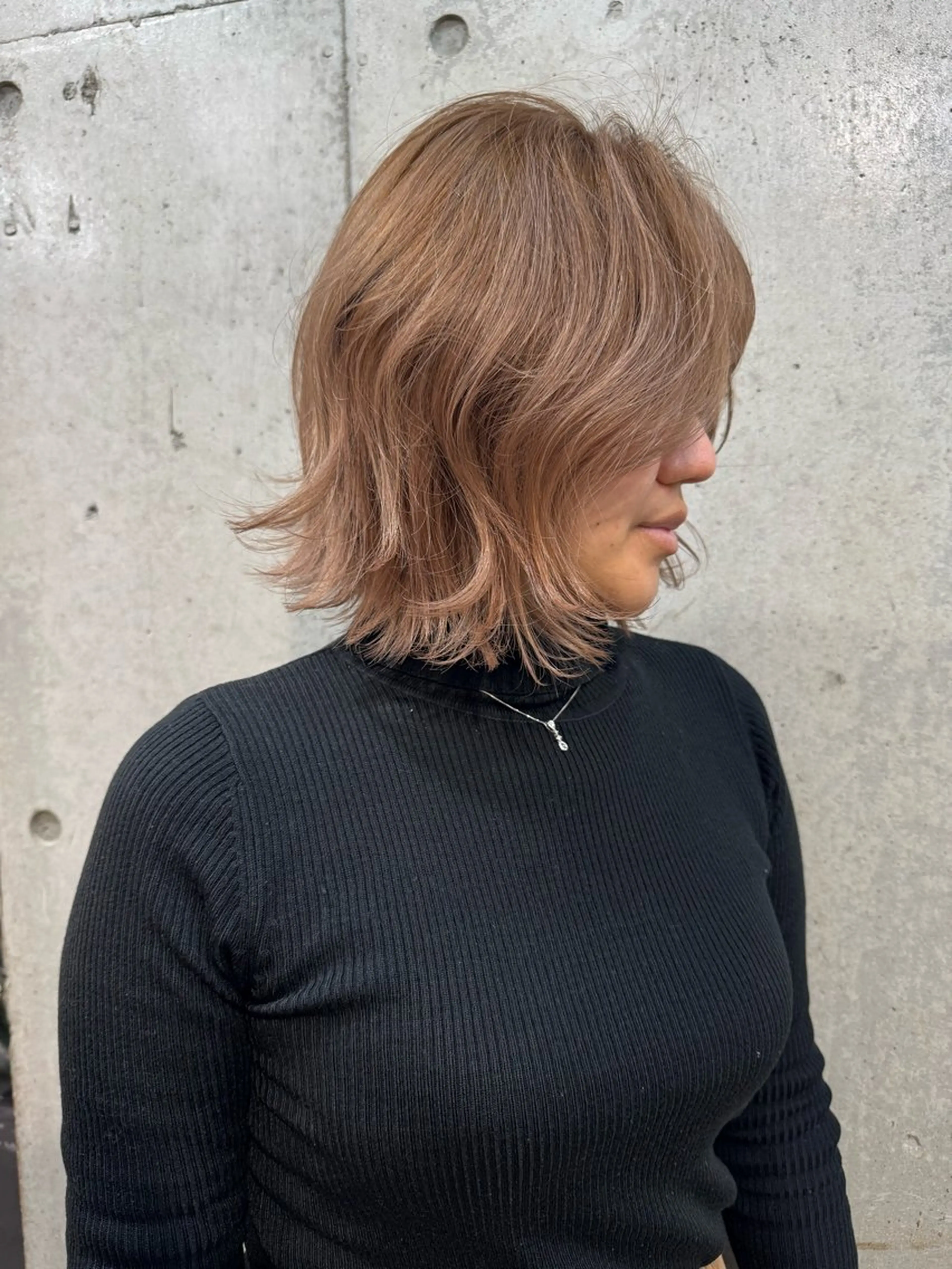 ショート カラー ベージュカラー ミルクティーベージュ ヘアカラー lani 天神大名/ブリーチのヘアスタイル